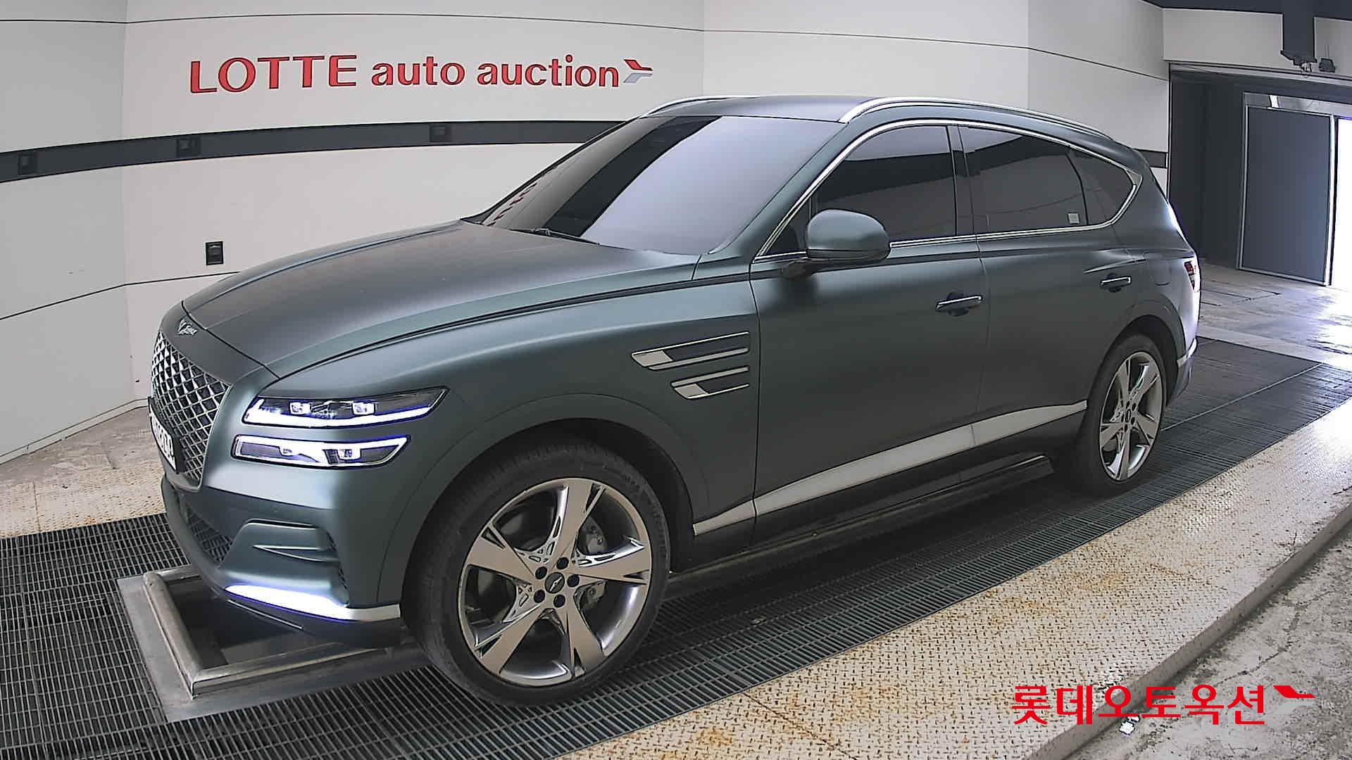 2022 - genesis gv80