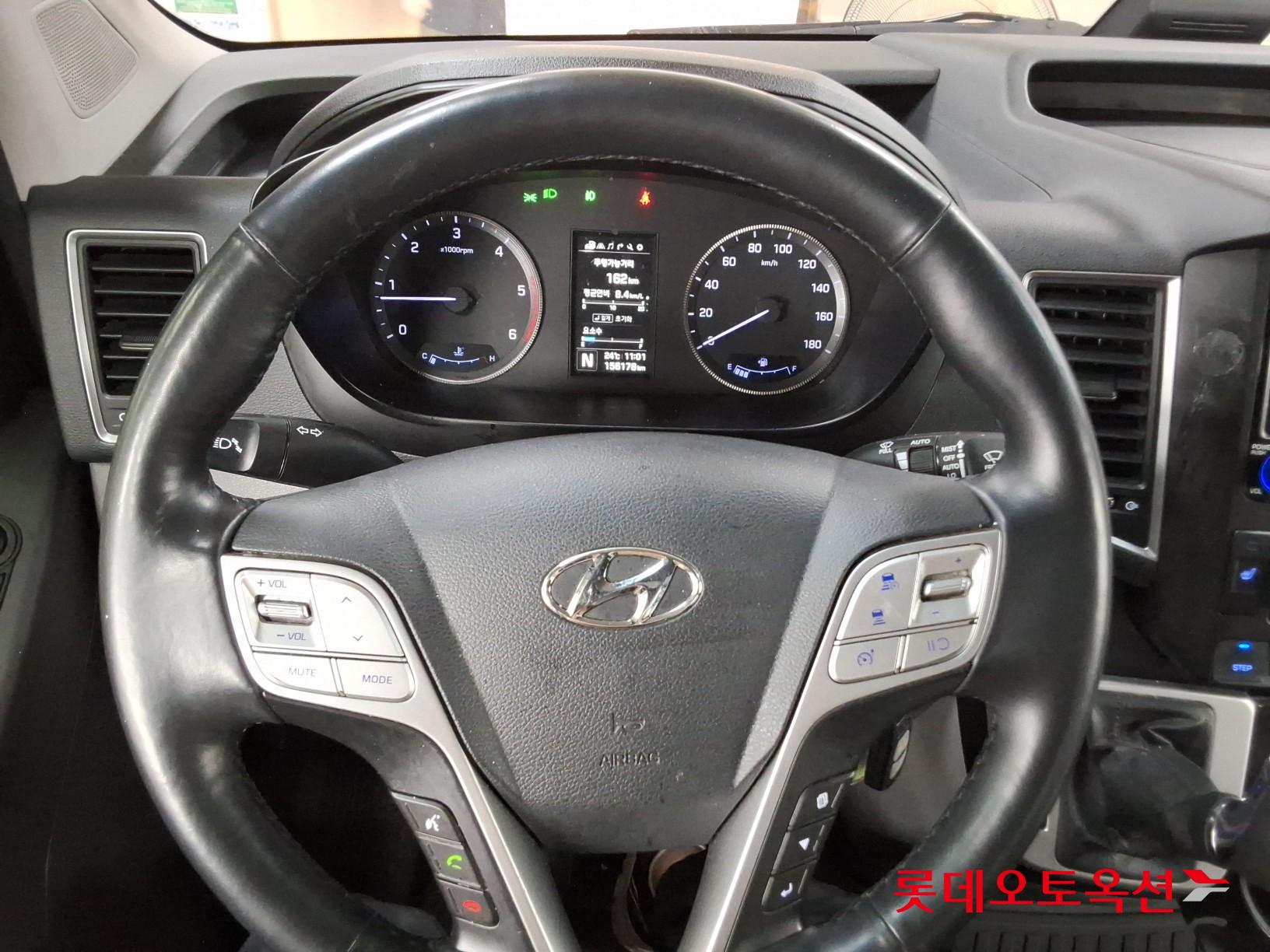 2023 - hyundai solati