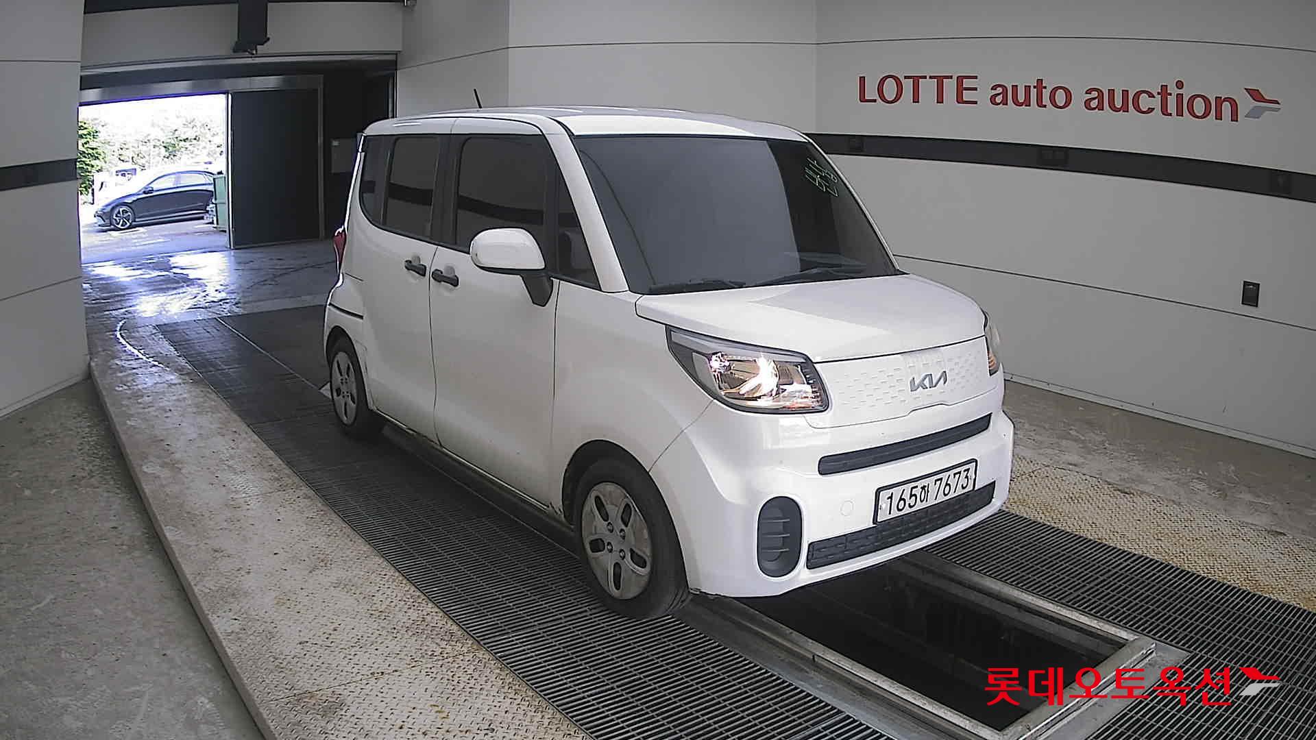 2022 - kia ray