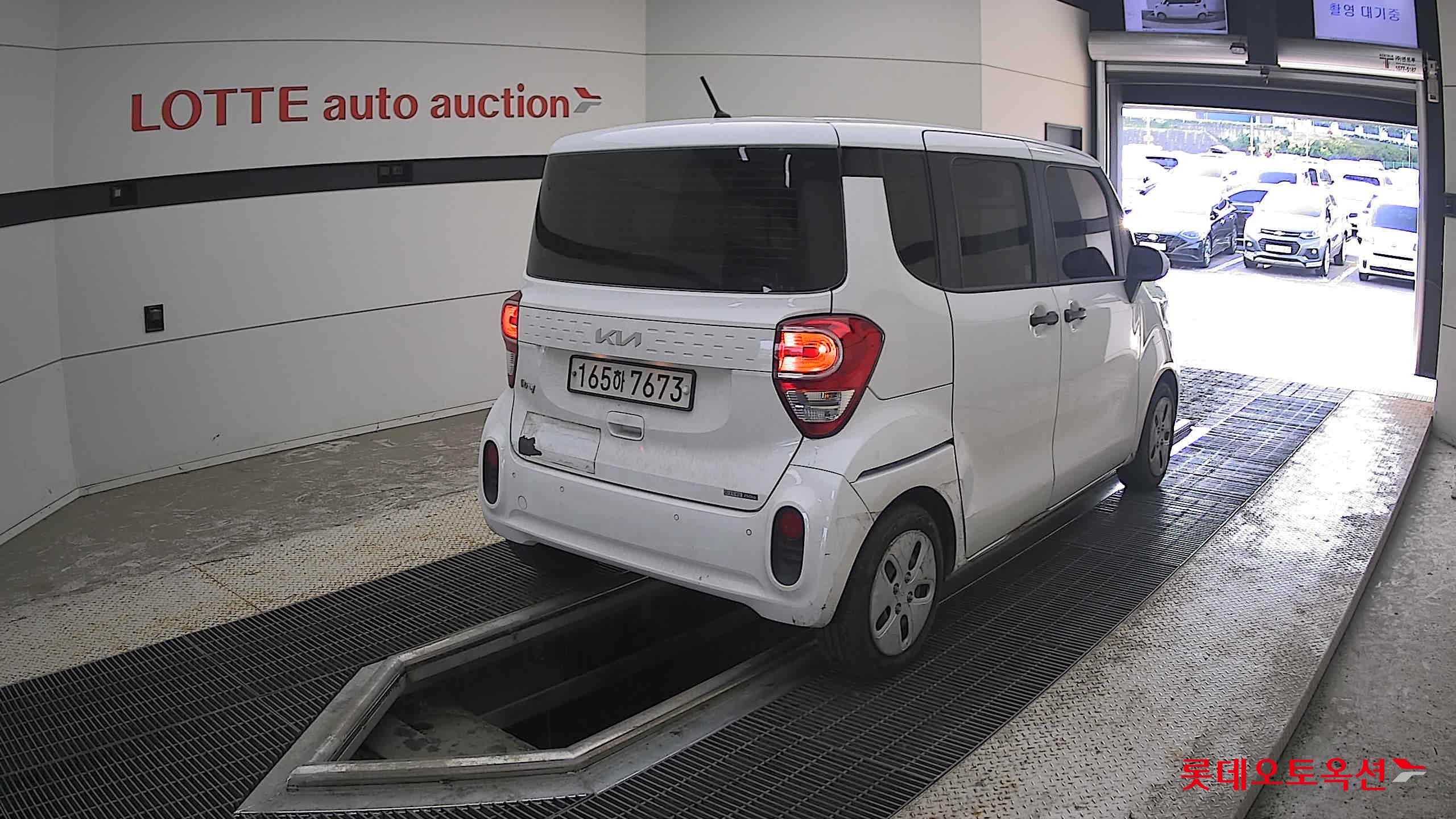 2022 - kia ray