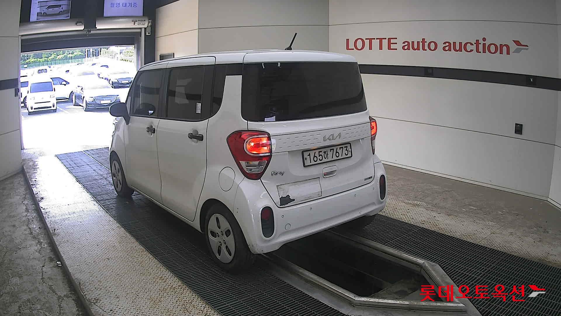 2022 - kia ray