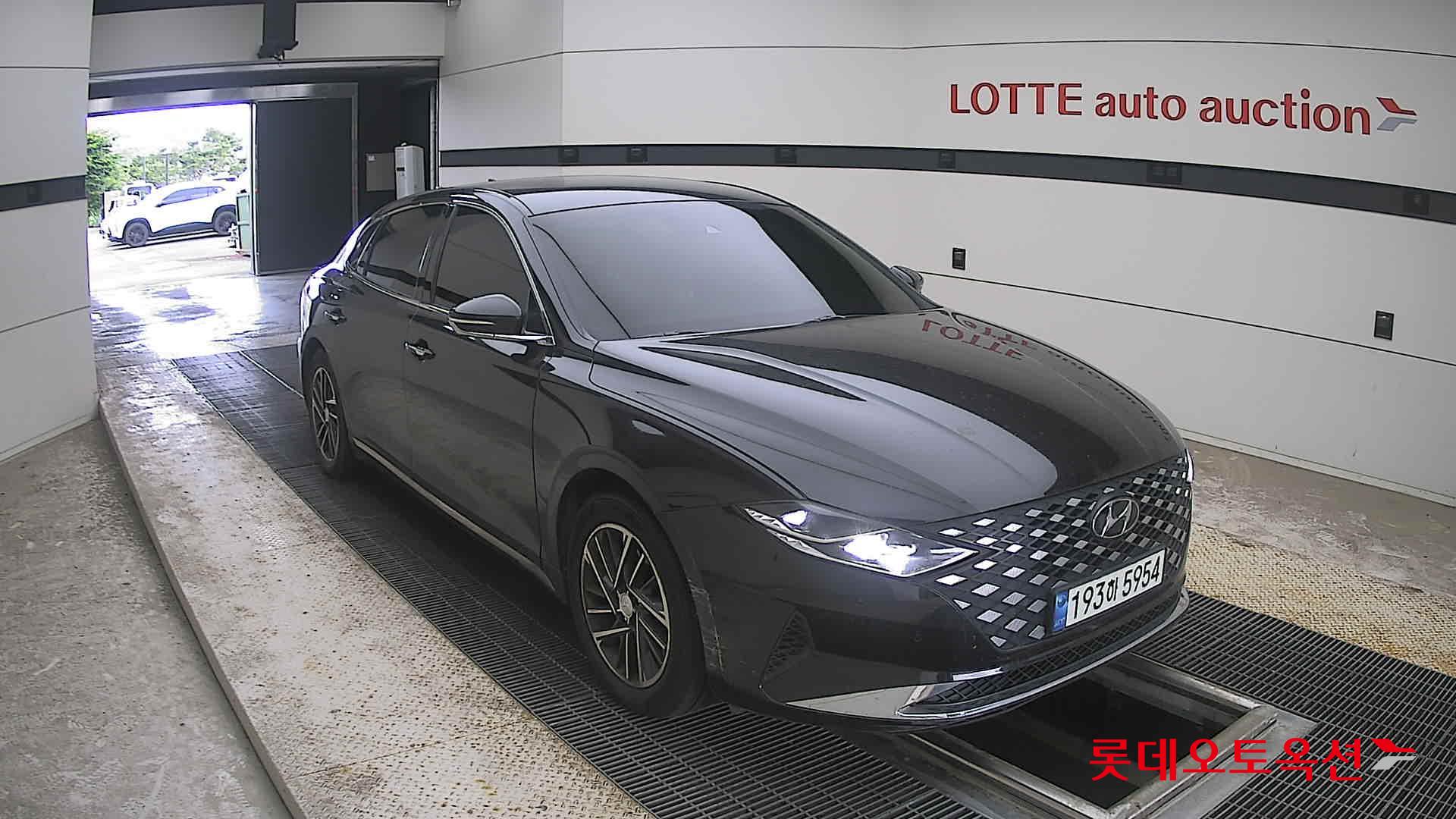 2022 - hyundai grandeur
