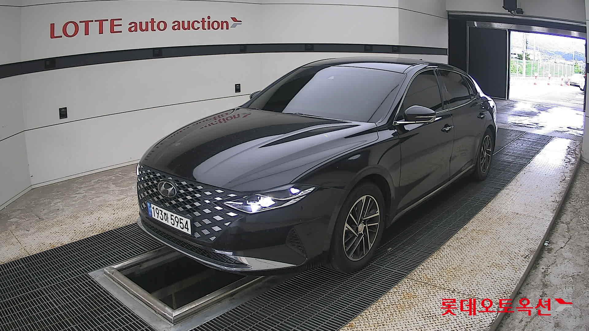 2022 - hyundai grandeur