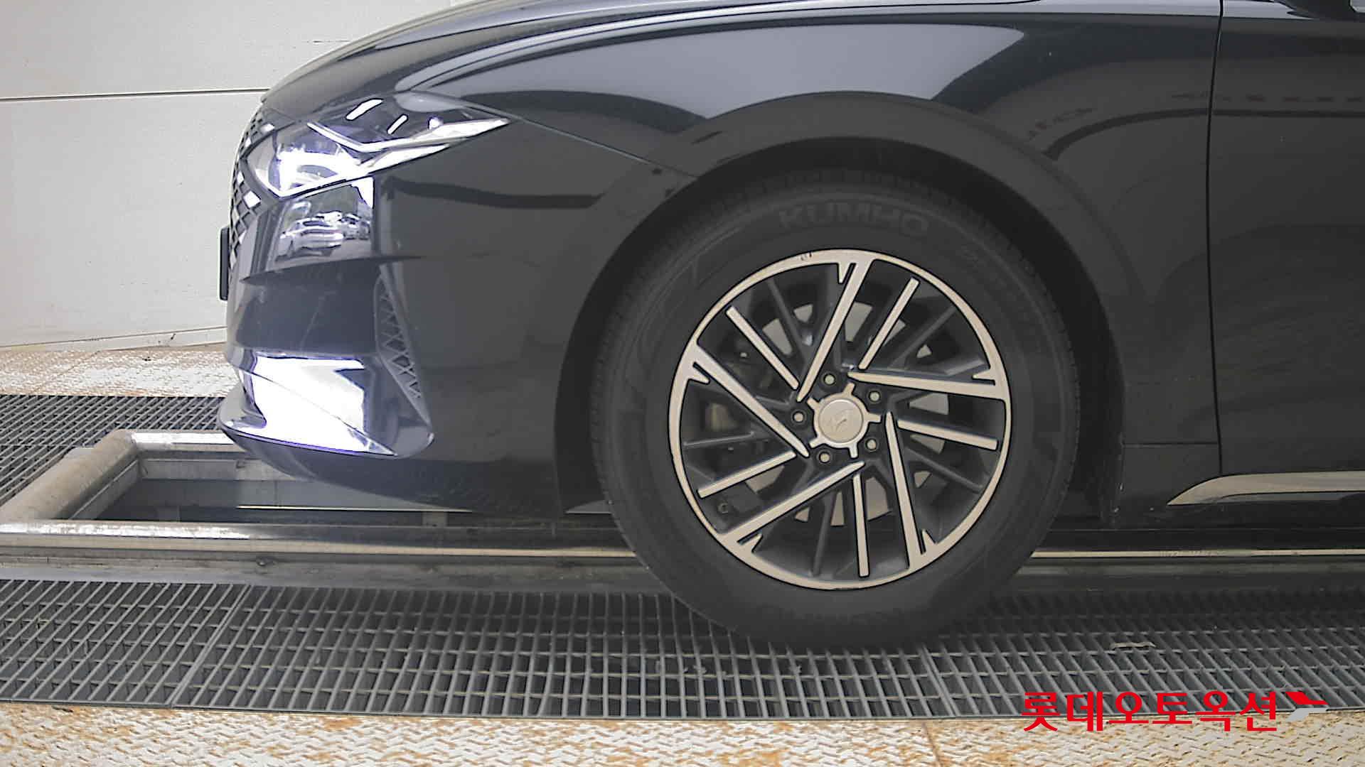2022 - hyundai grandeur