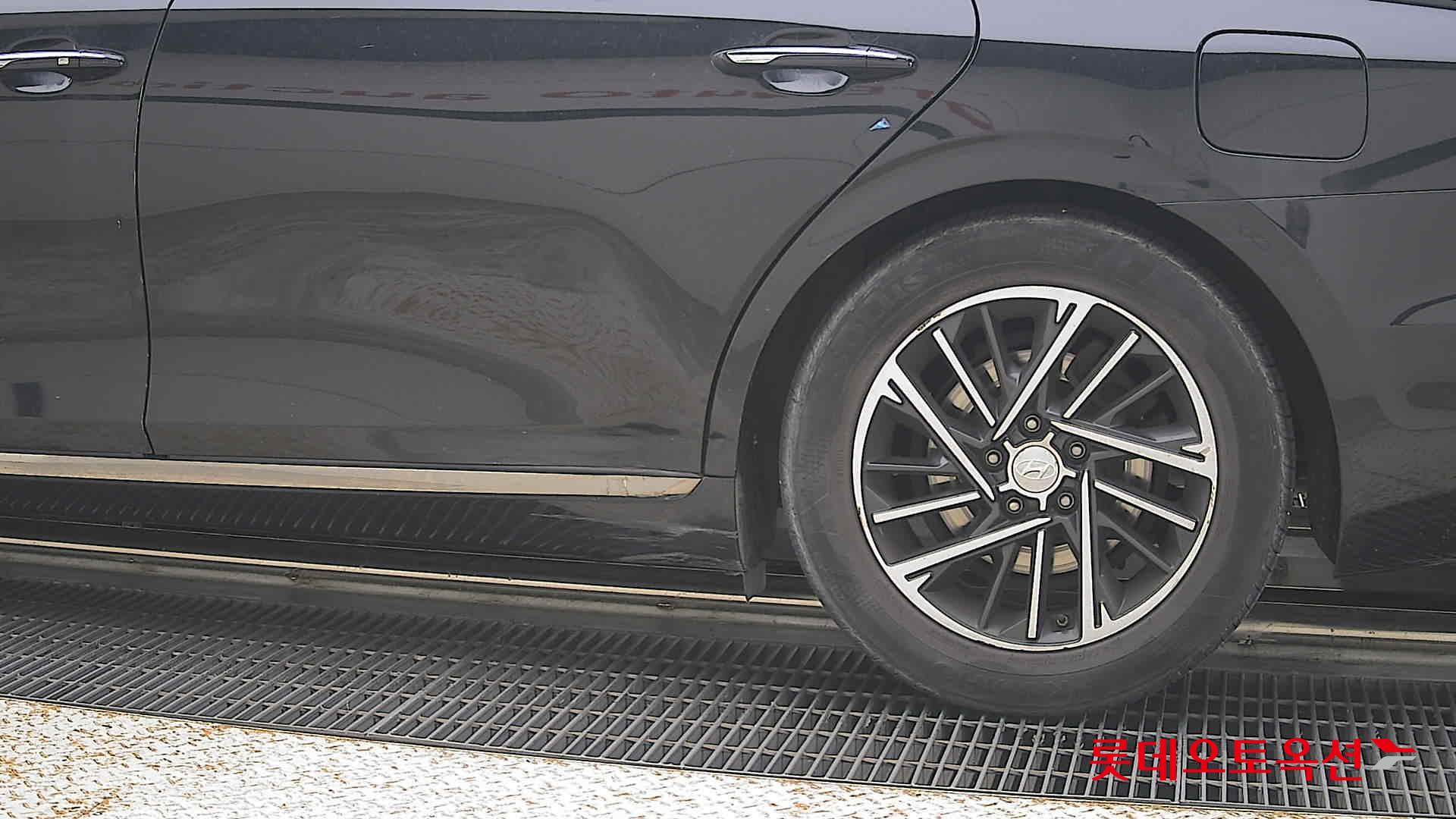 2022 - hyundai grandeur