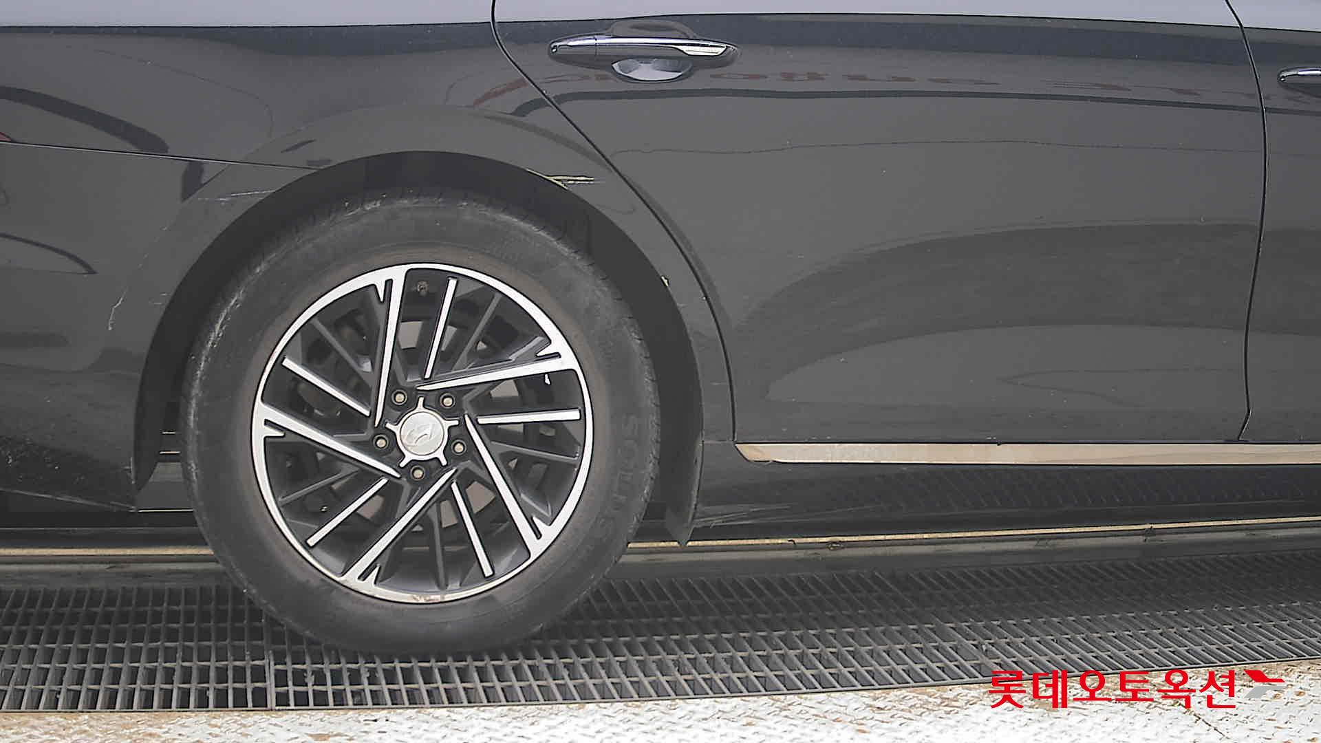 2022 - hyundai grandeur