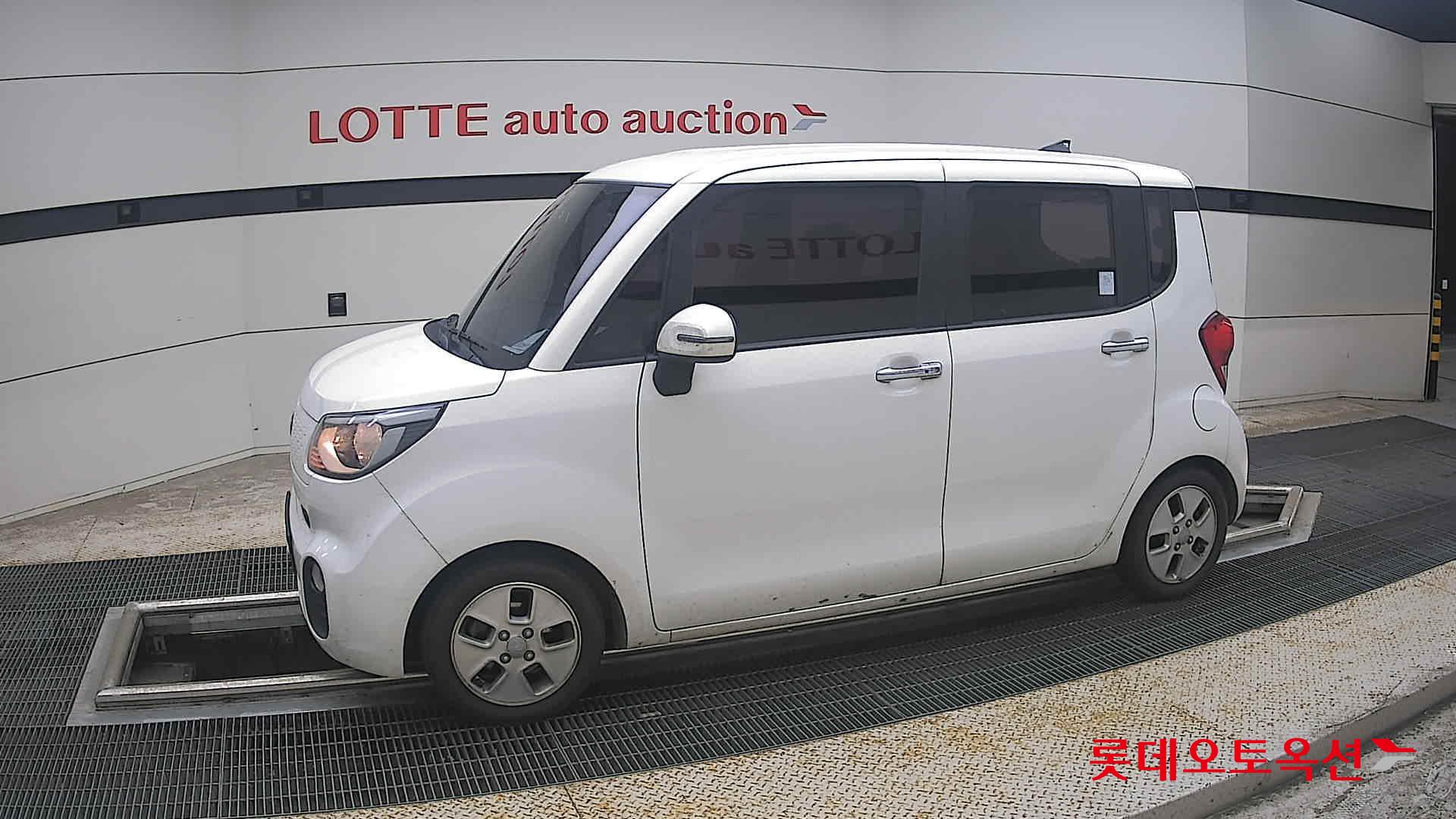 2021 - kia ray