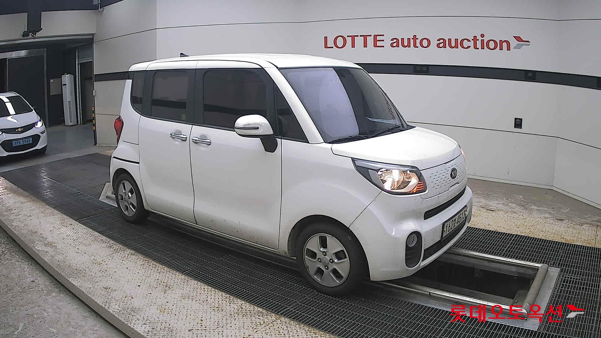 2021 - kia ray