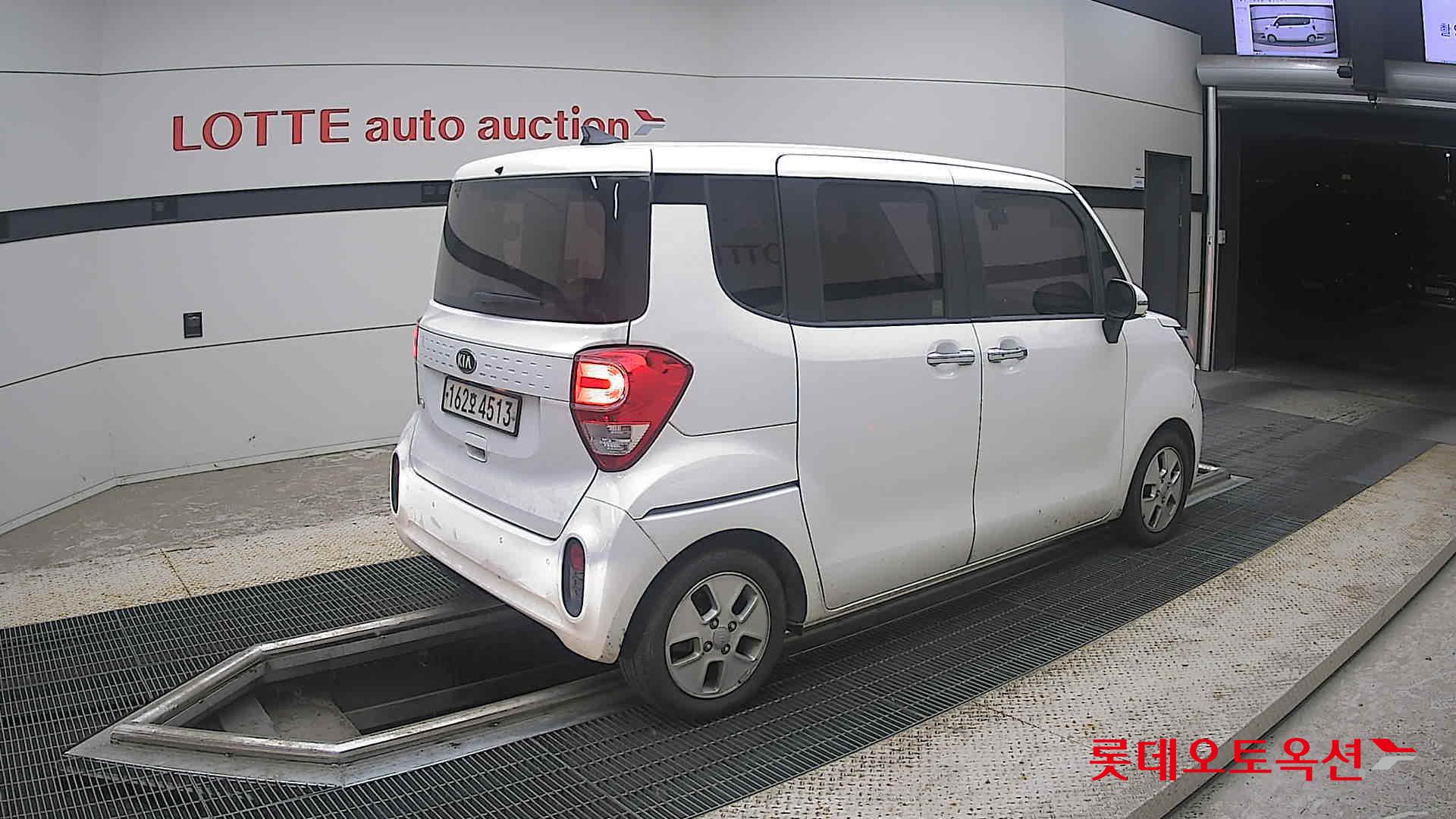 2021 - kia ray