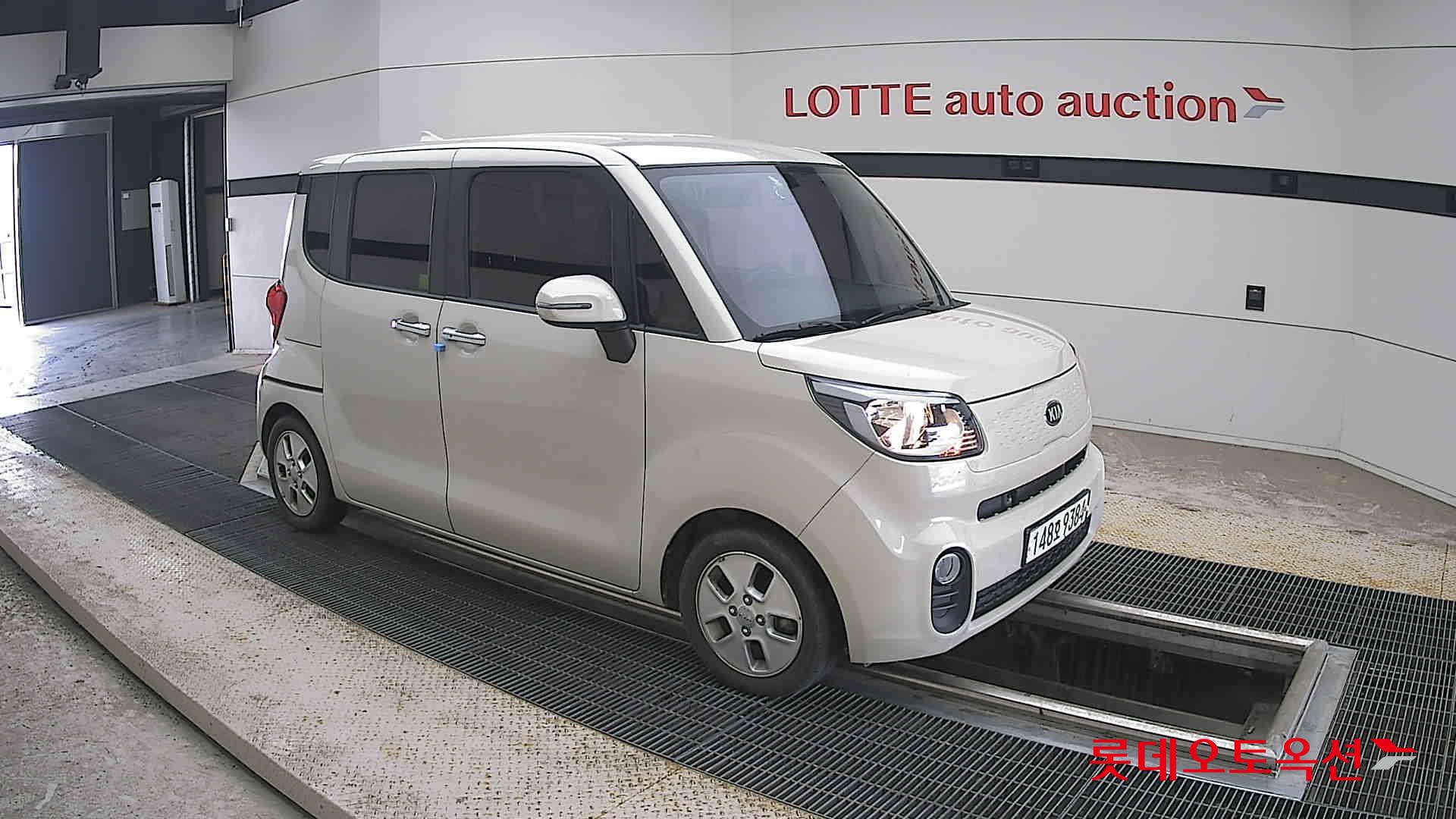 2021 - kia ray