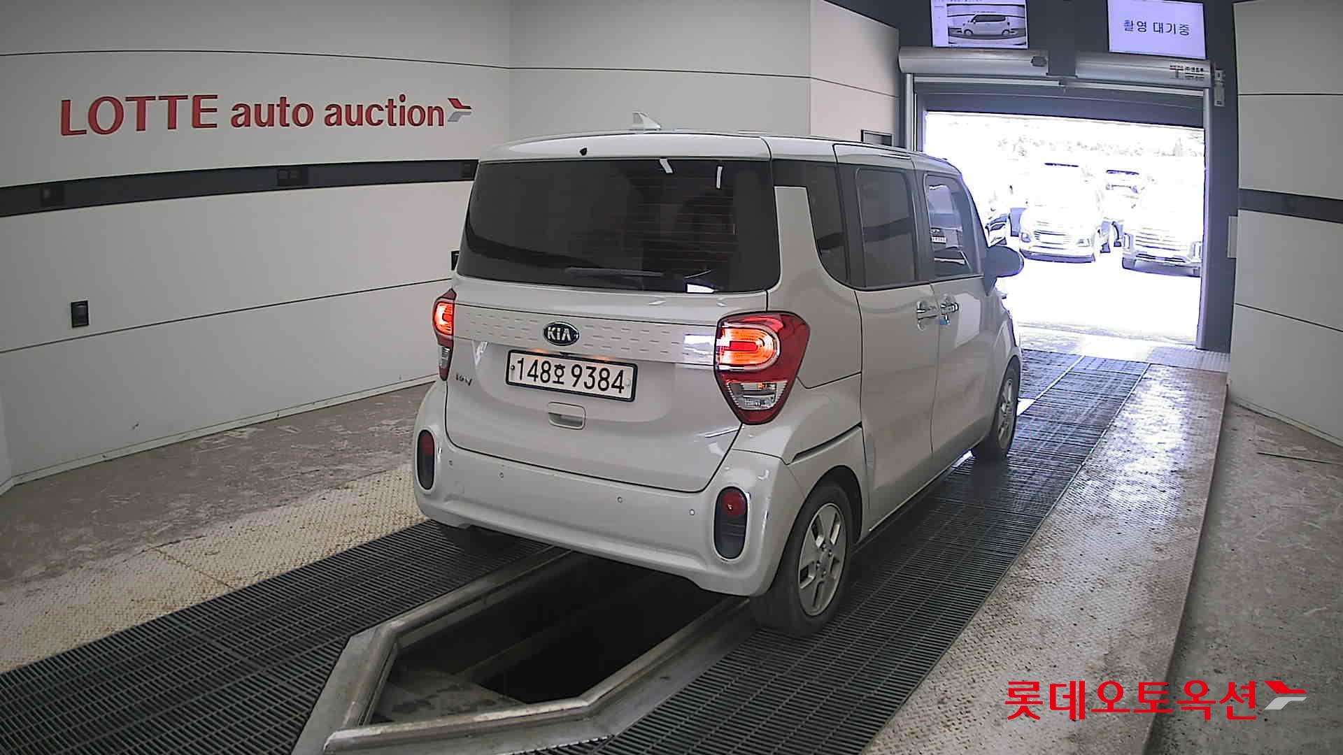 2021 - kia ray