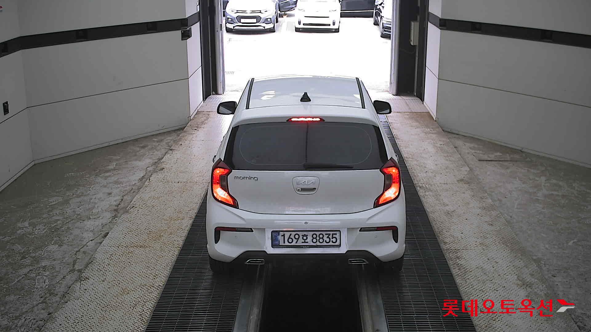 2022 - kia morning