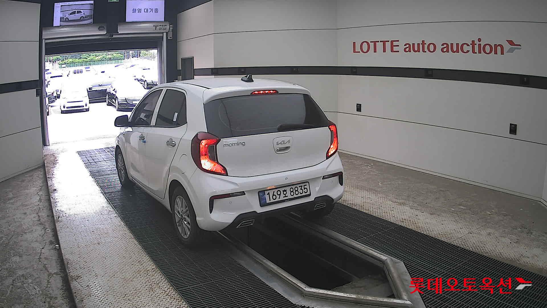 2022 - kia morning