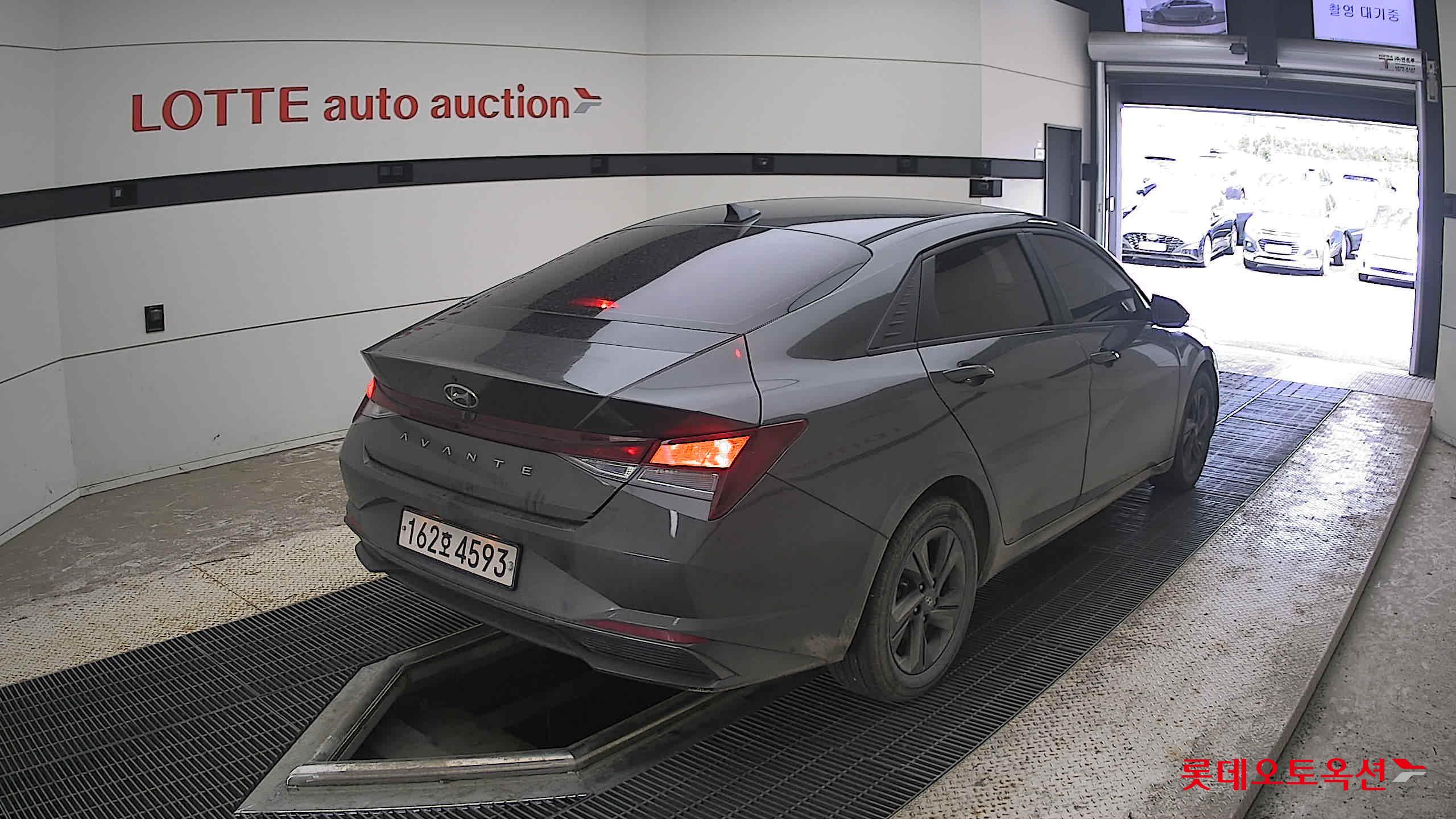 2021 - hyundai avante