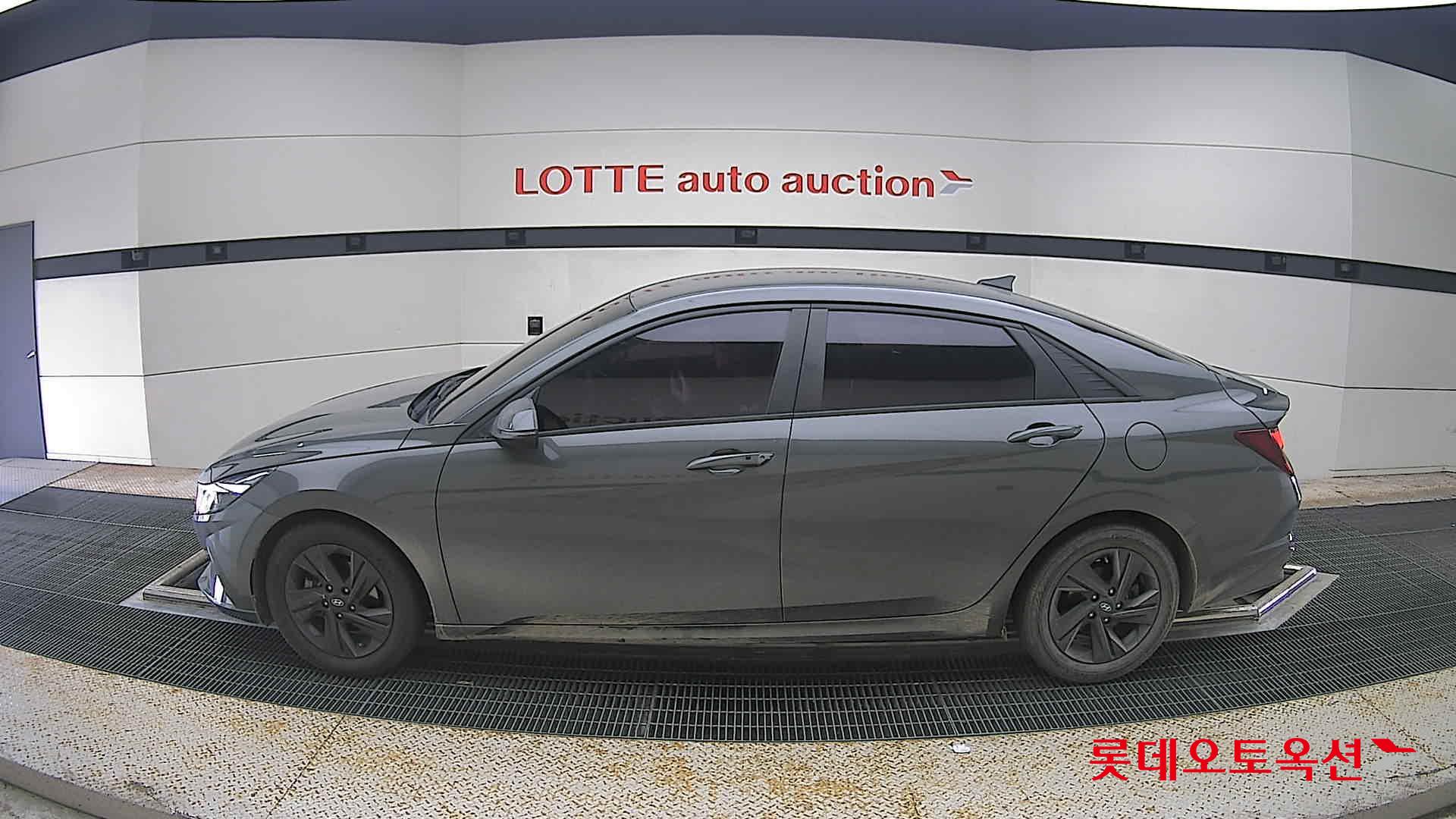 2021 - hyundai avante