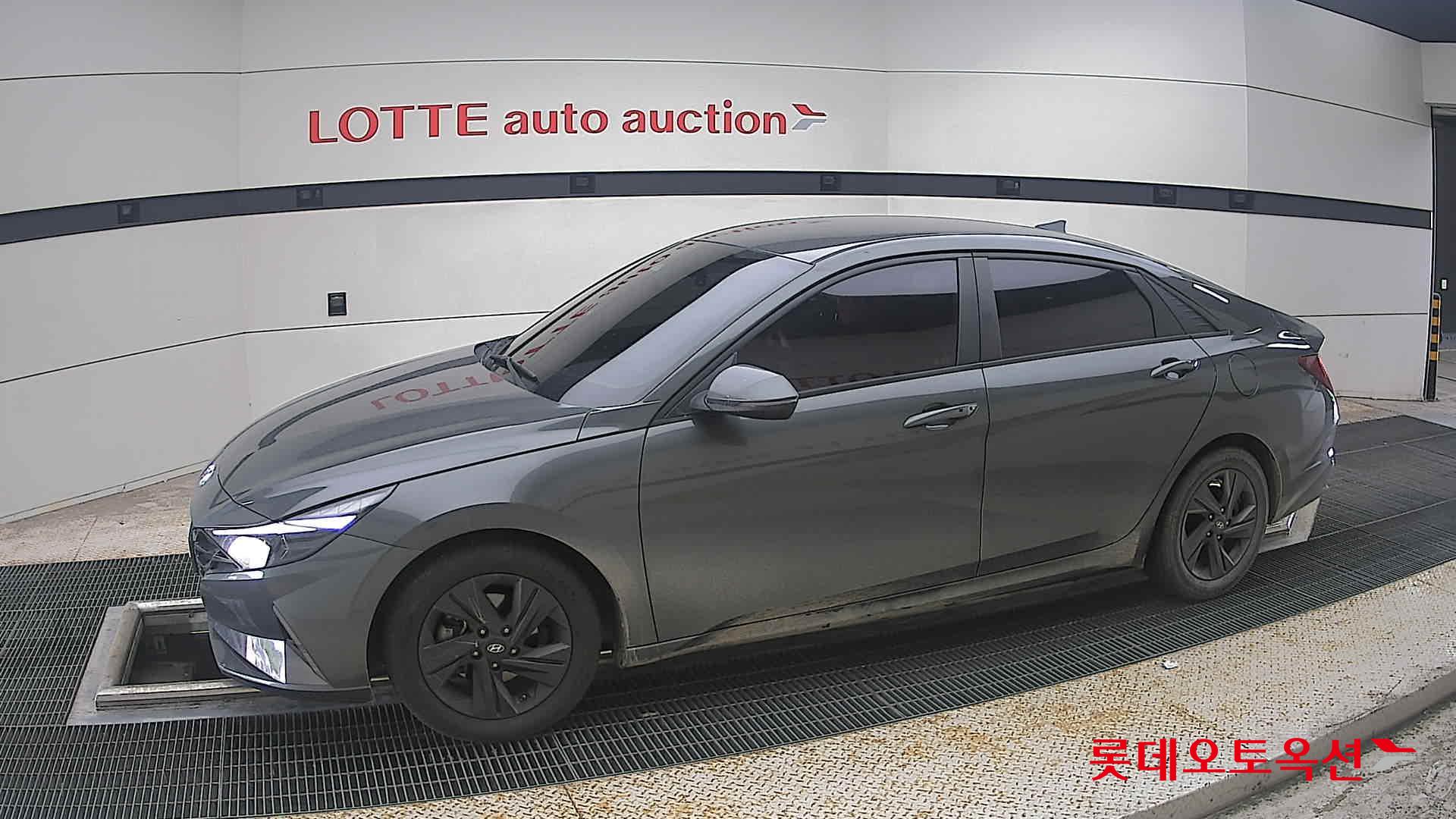 2021 - hyundai avante
