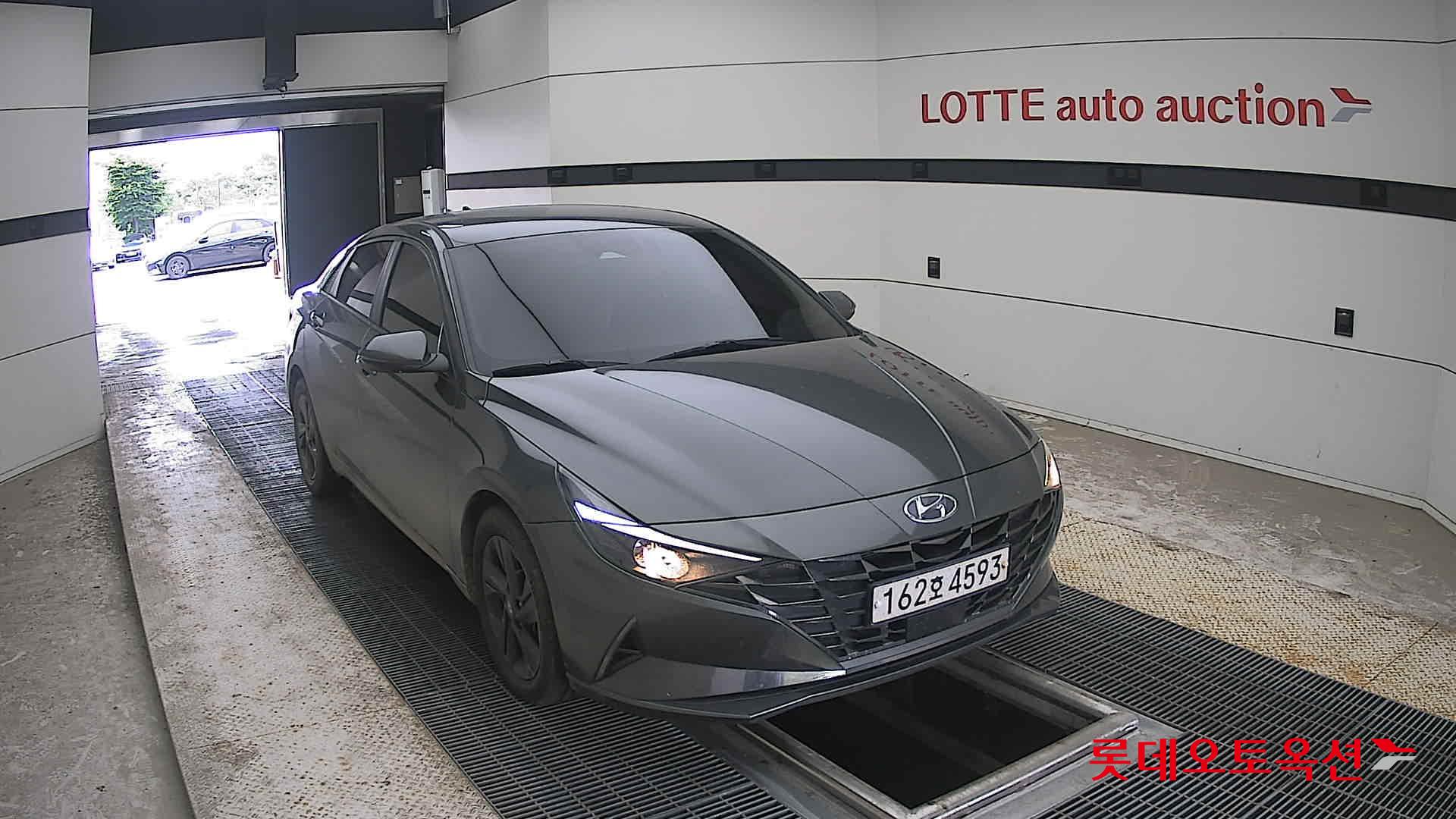 2021 - hyundai avante
