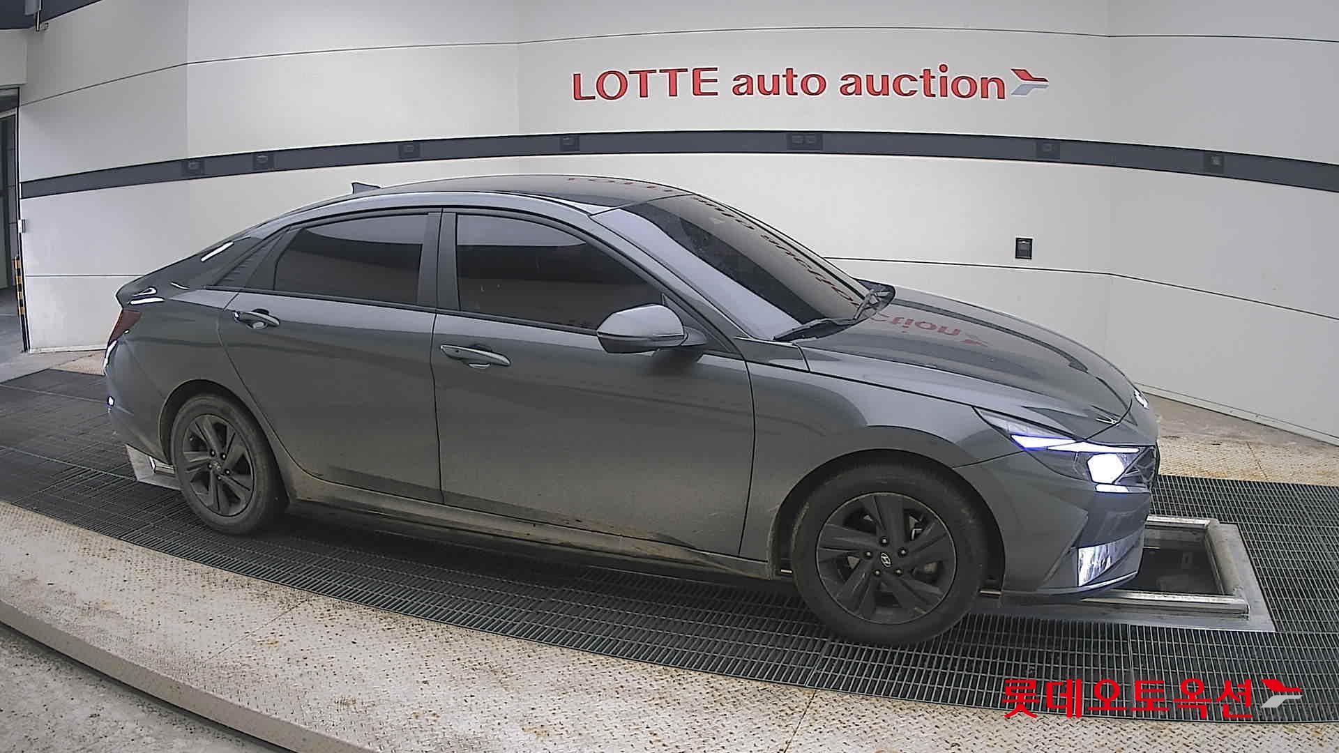 2021 - hyundai avante
