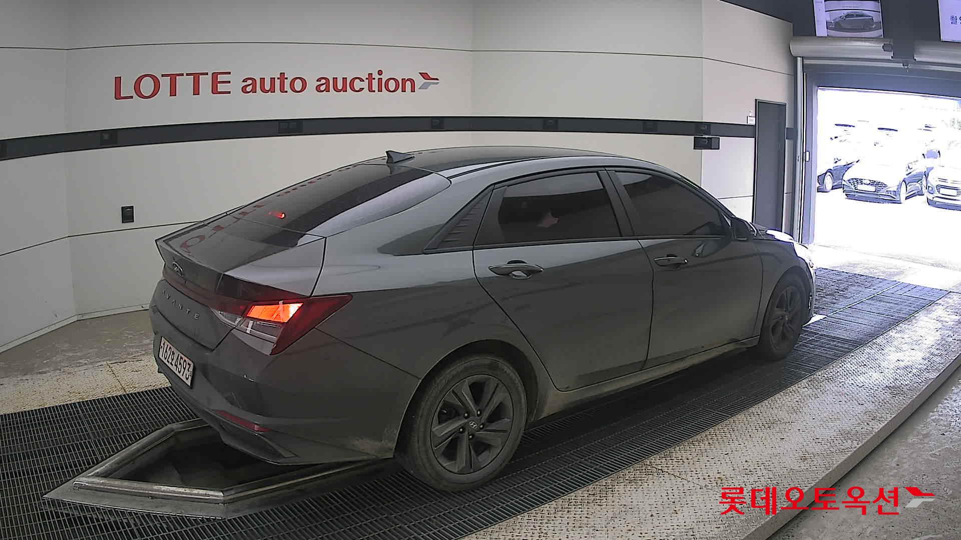 2021 - hyundai avante