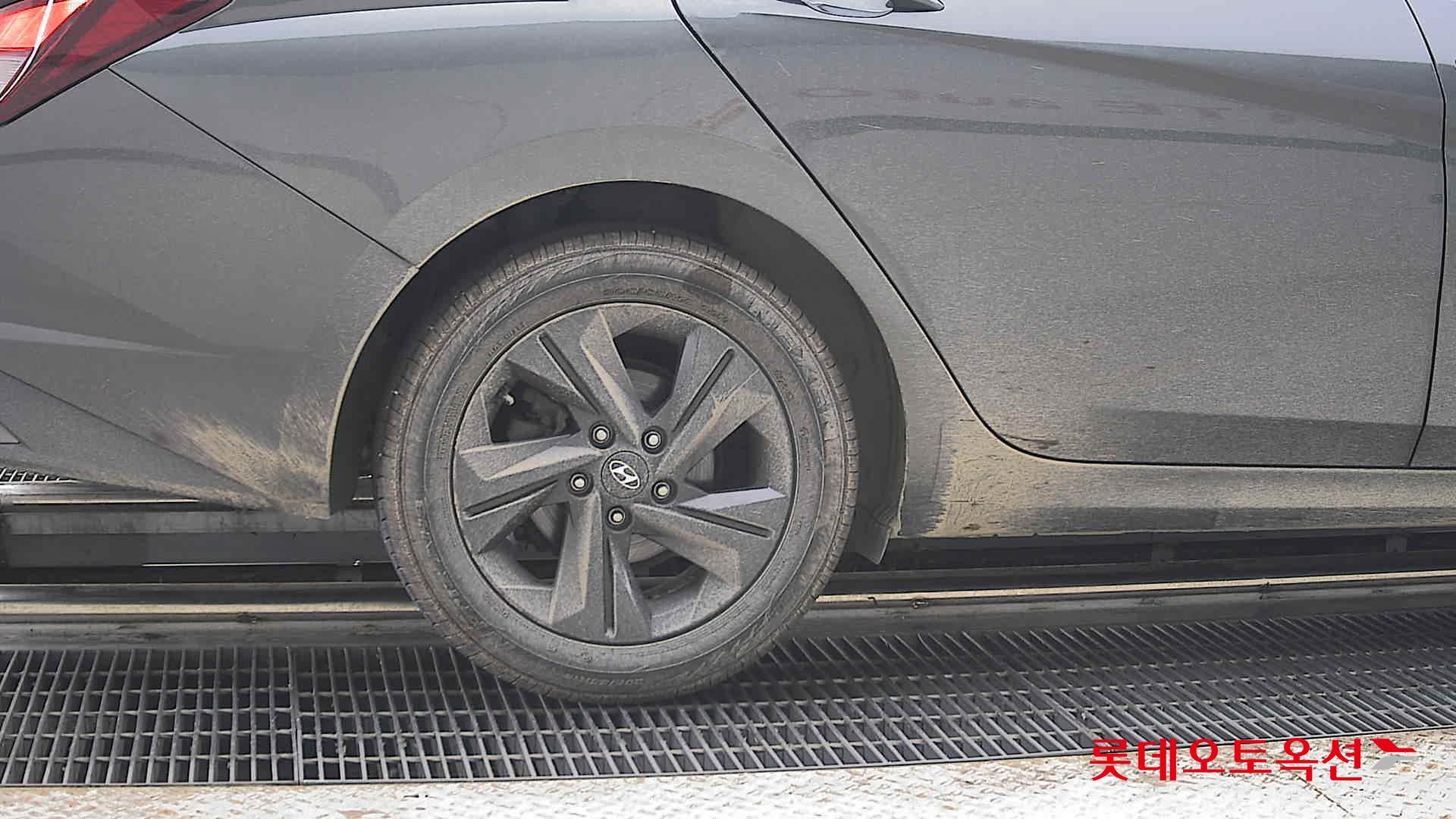 2021 - hyundai avante
