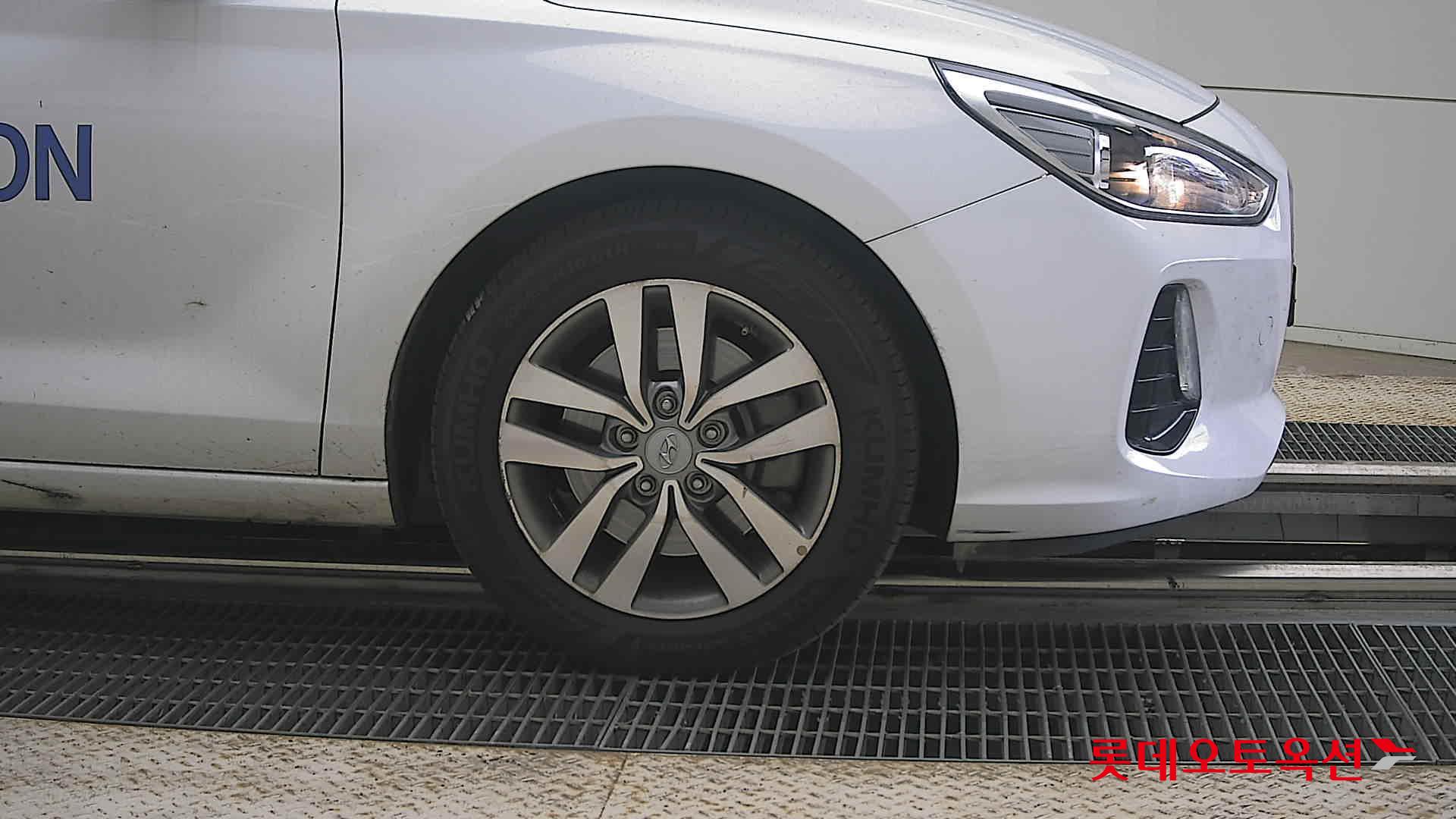 2019 - hyundai i30