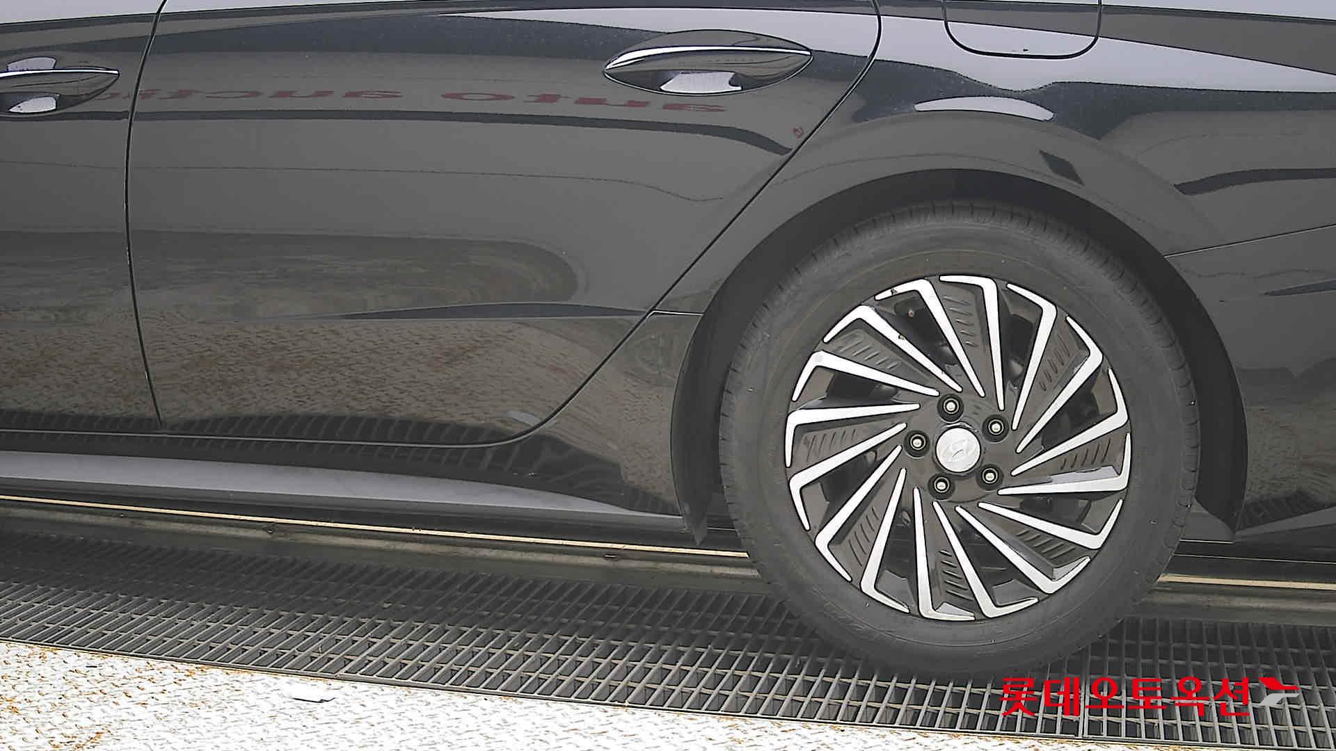 2021 - hyundai sonata