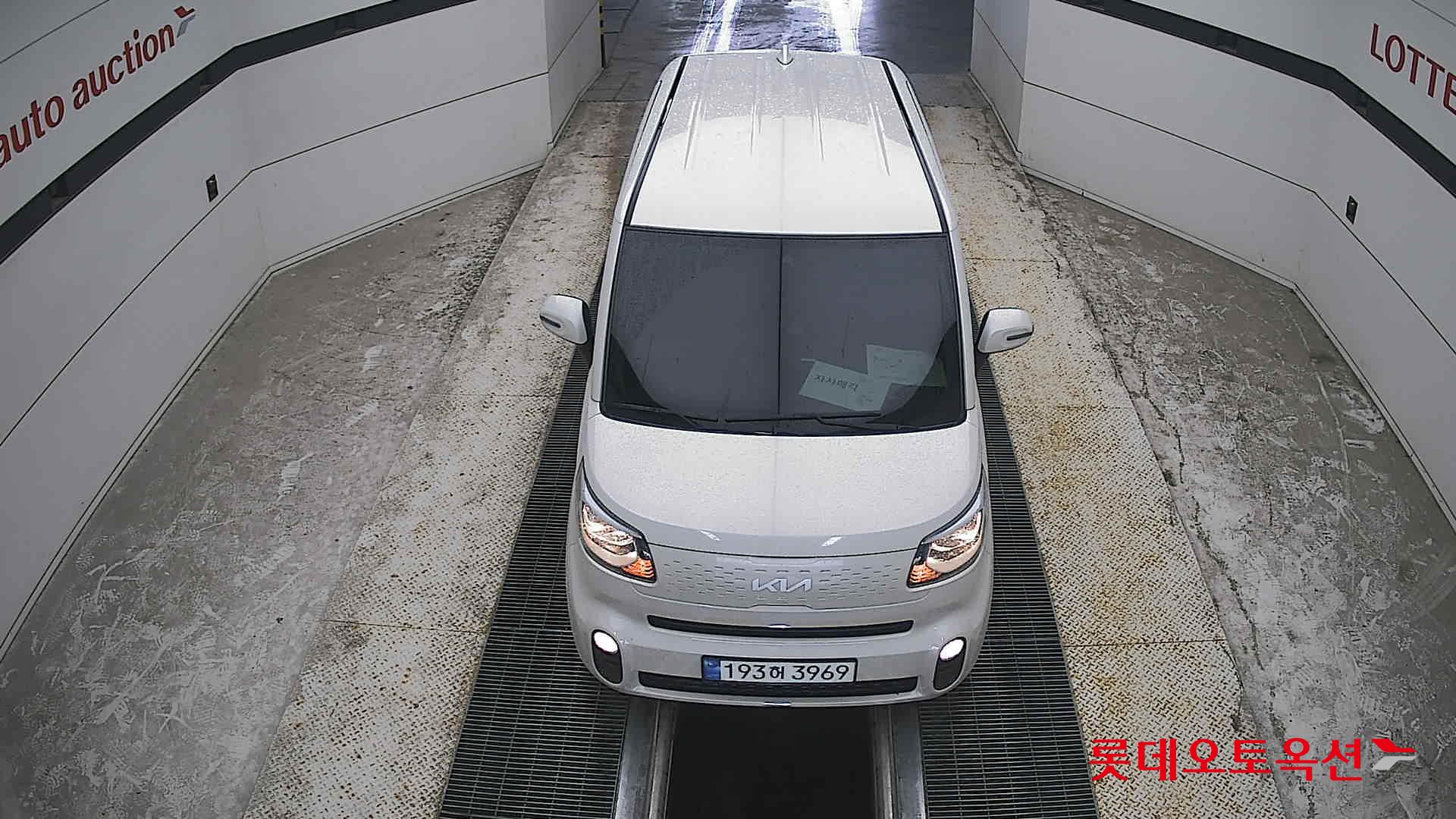 2022 - kia ray