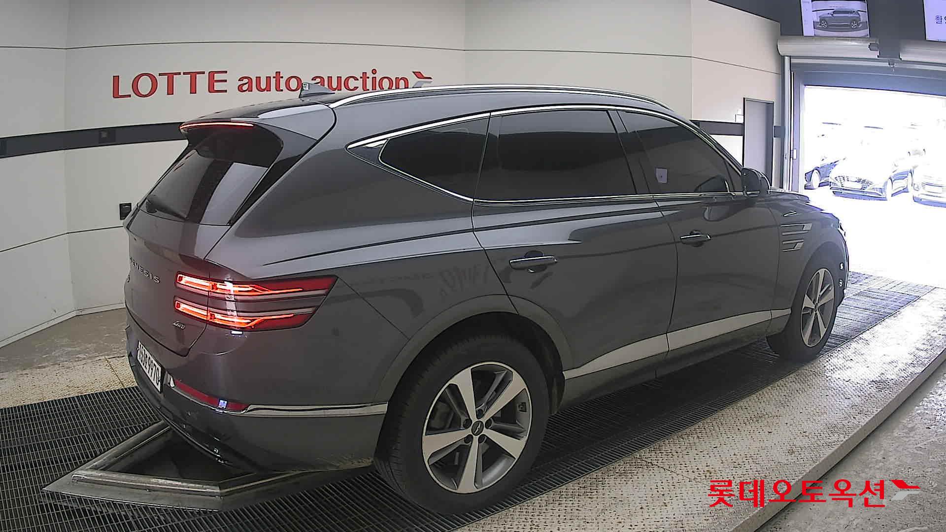 2020 - genesis gv80