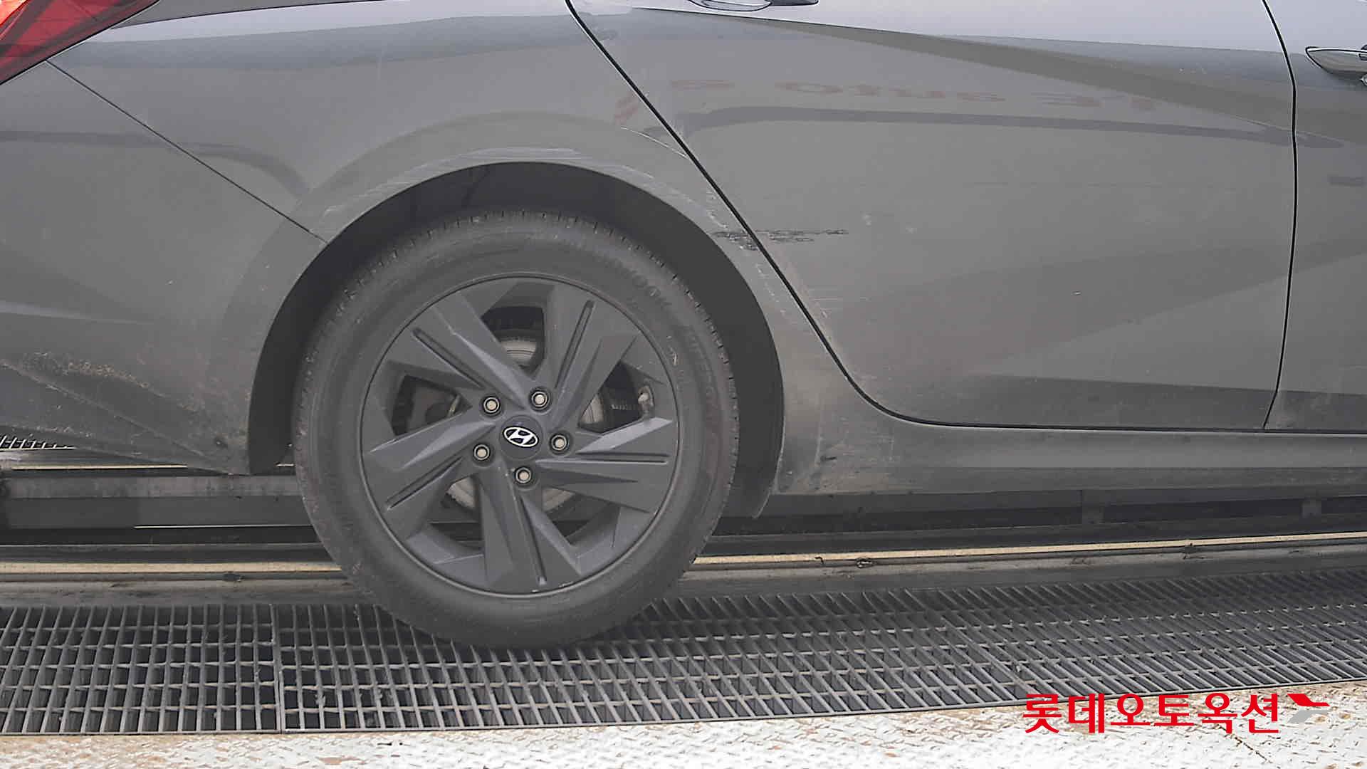2021 - hyundai avante