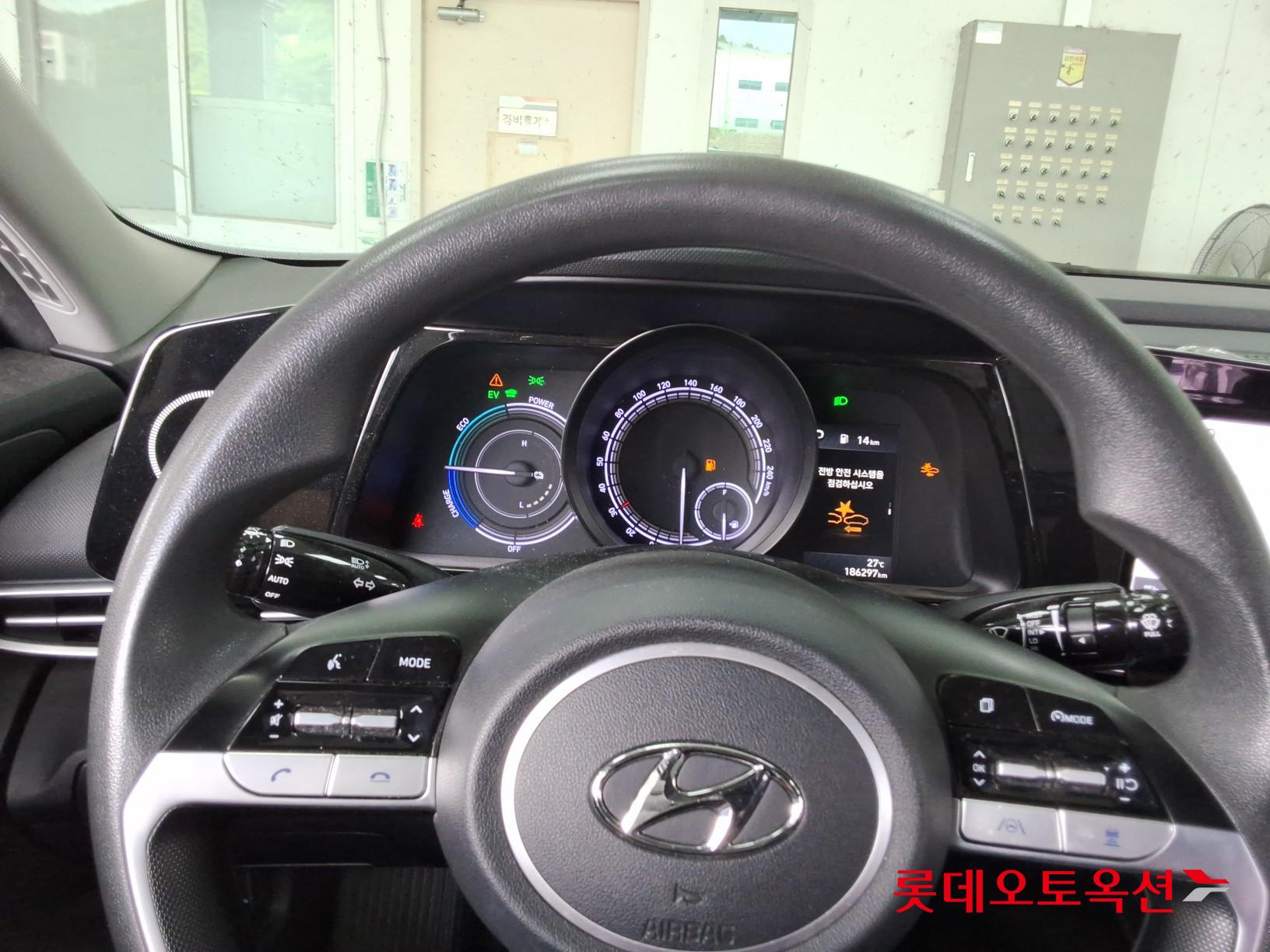 2021 - hyundai avante