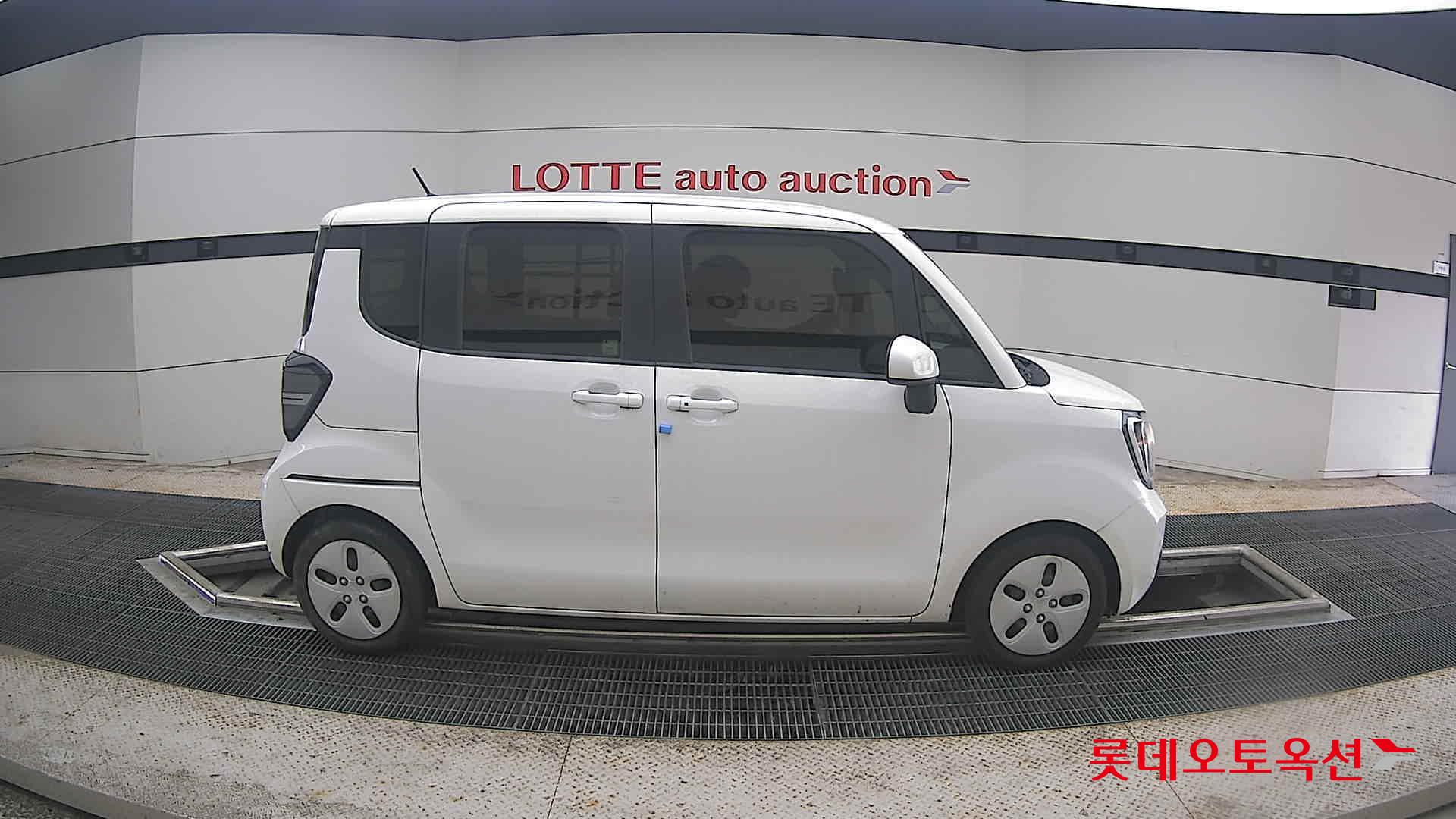 2023 - kia ray
