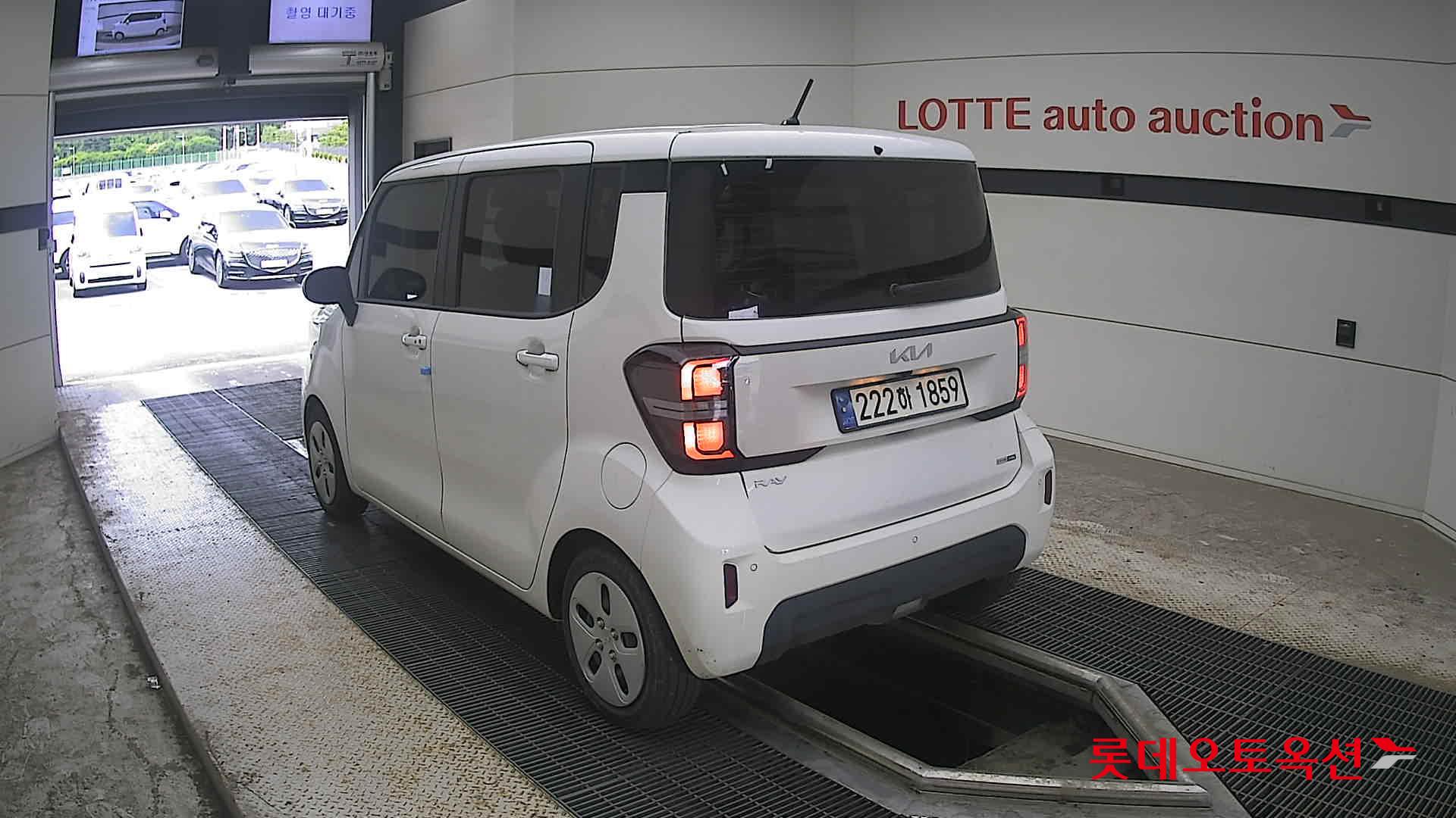 2023 - kia ray
