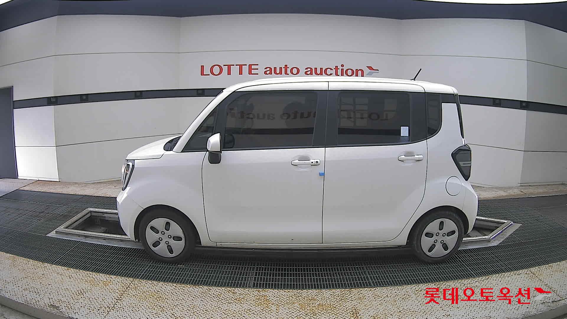 2023 - kia ray