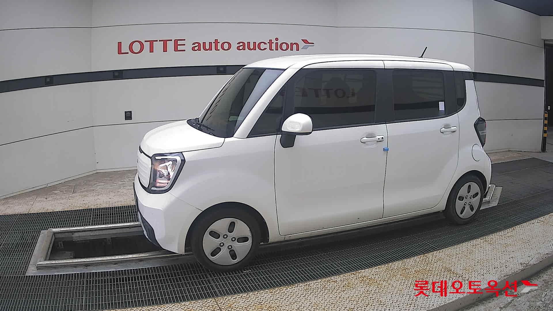 2023 - kia ray