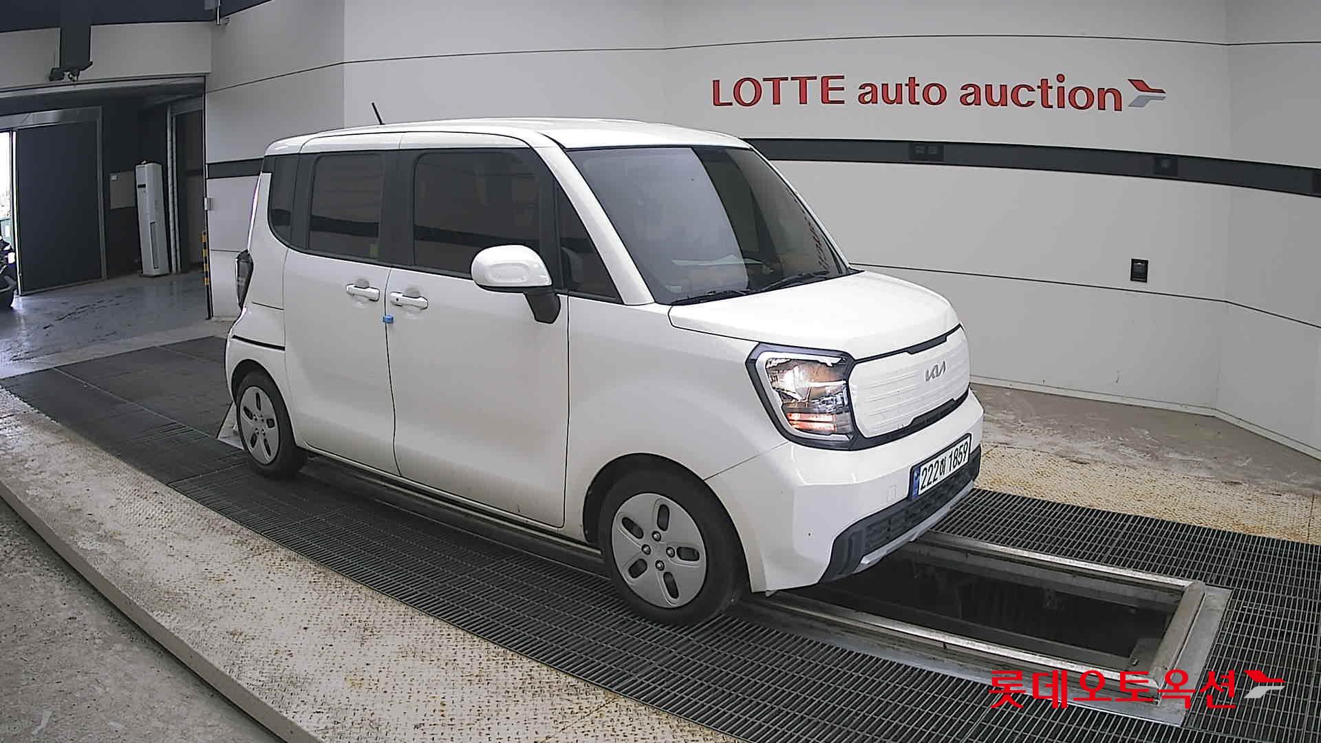 2023 - kia ray