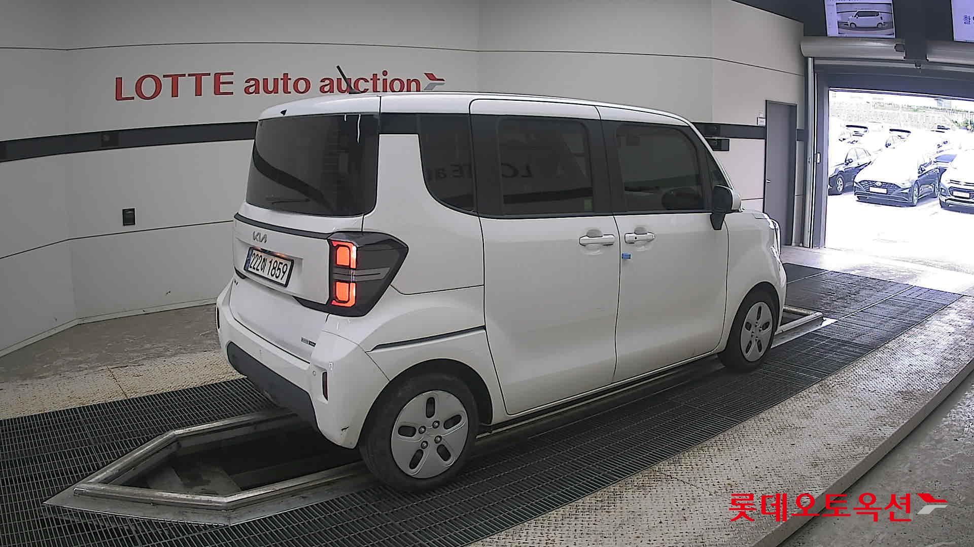 2023 - kia ray