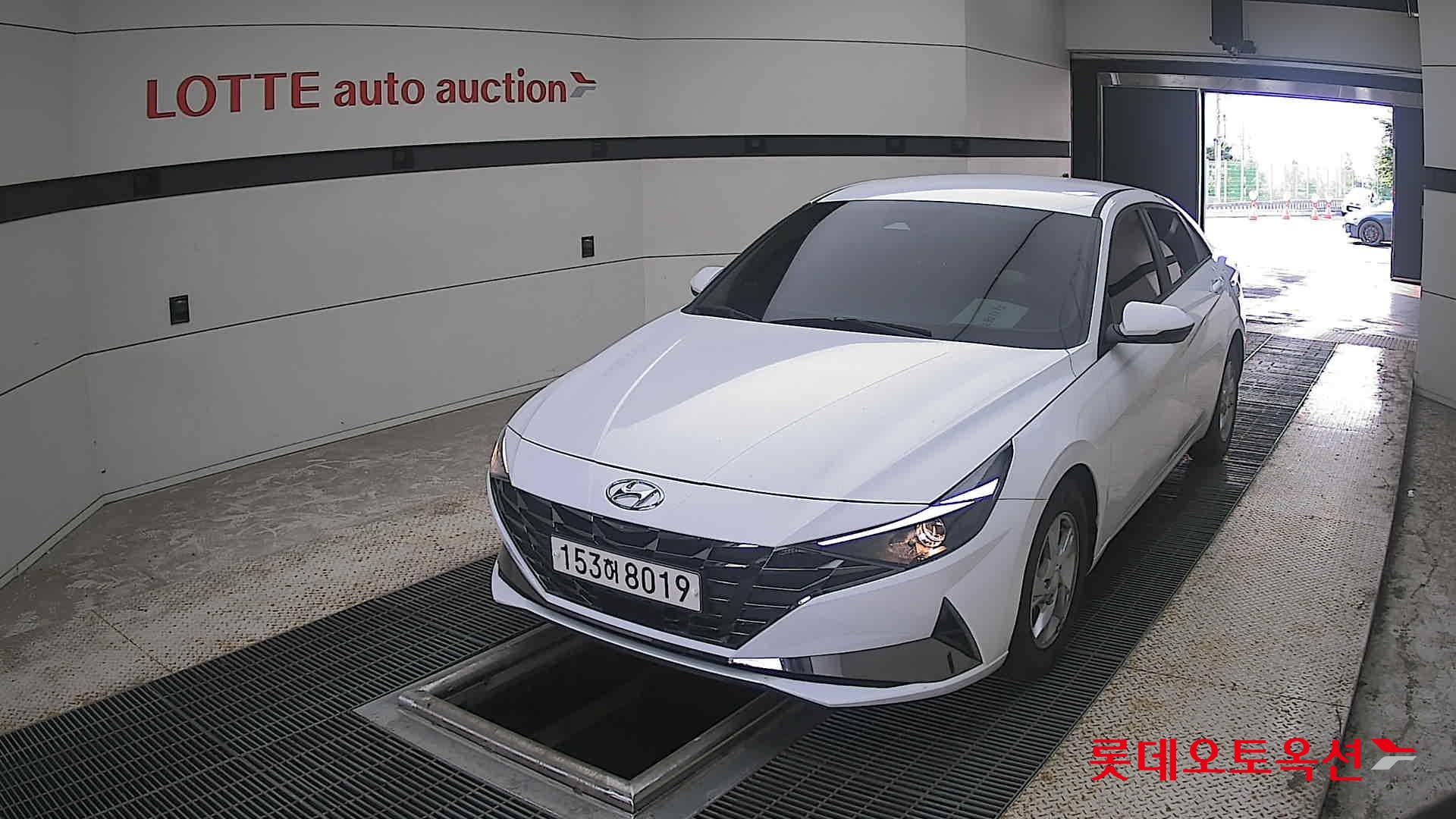 2021 - hyundai avante