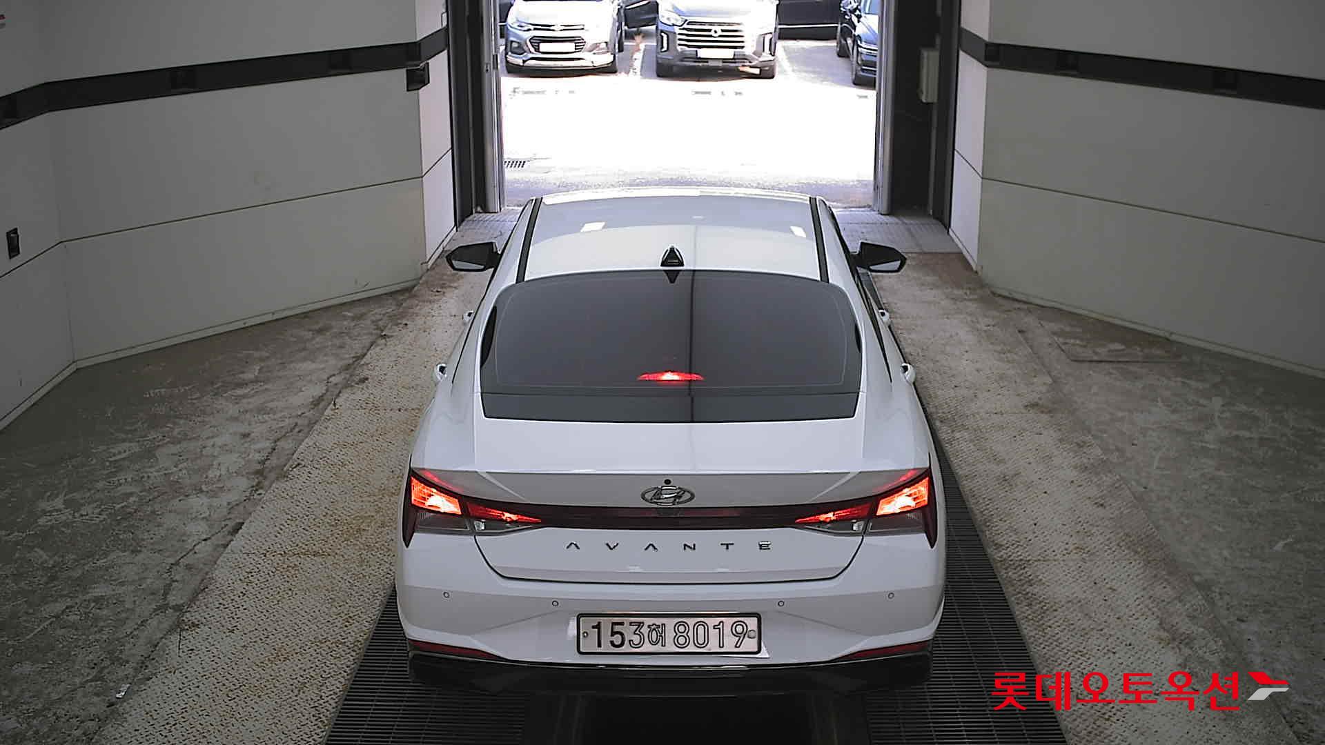 2021 - hyundai avante