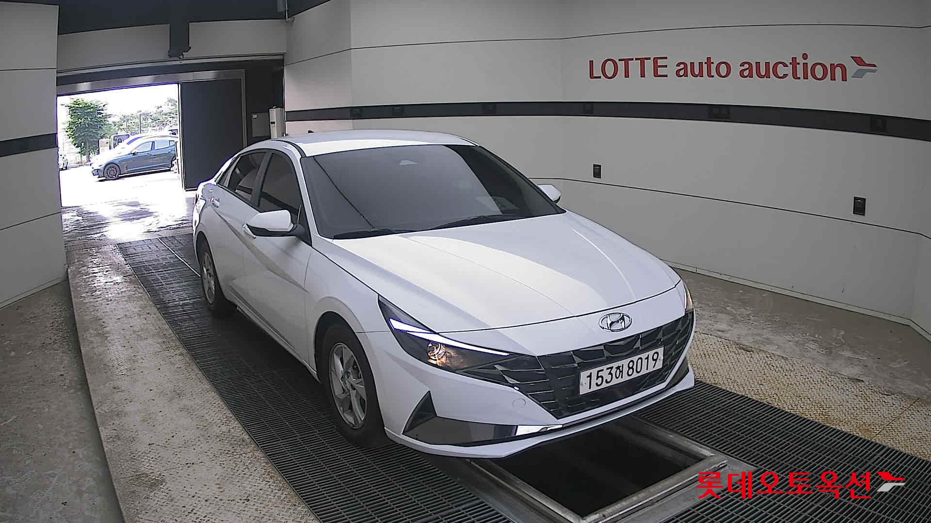2021 - hyundai avante