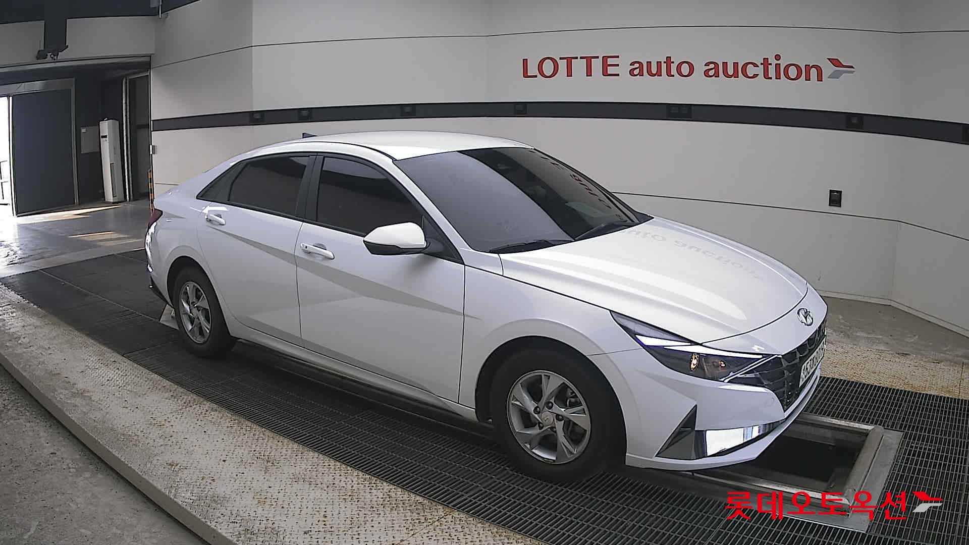 2021 - hyundai avante