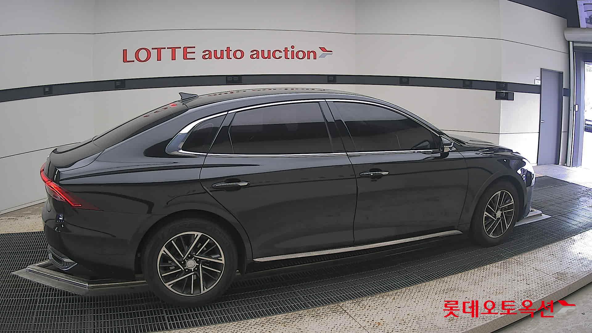 2021 - hyundai grandeur