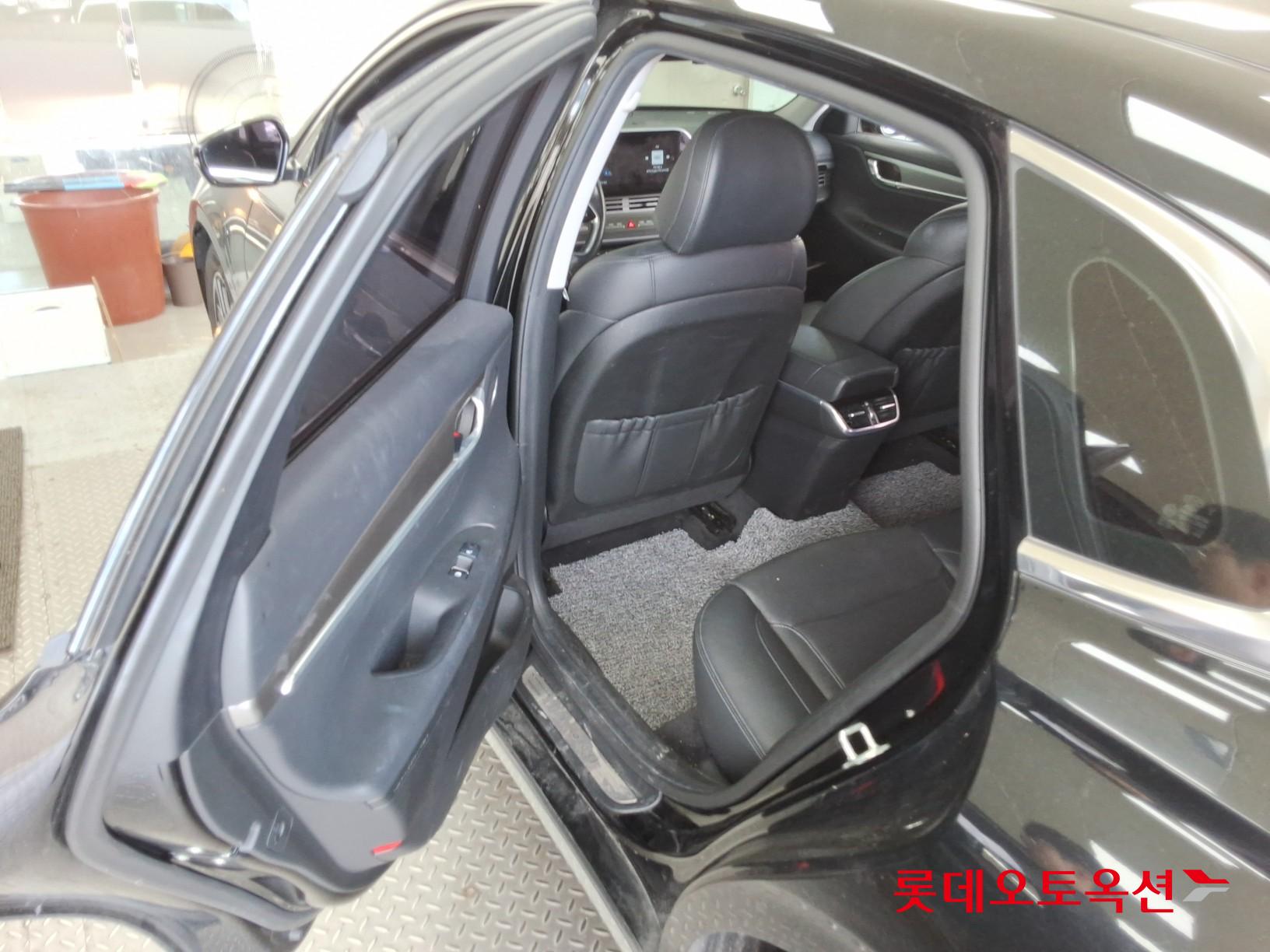 2021 - hyundai grandeur