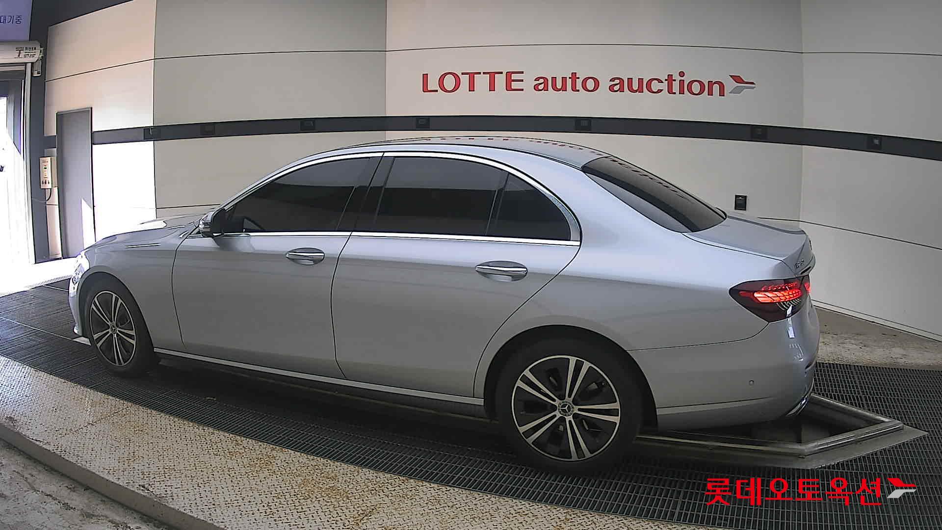 2022 - mercedes-benz e250