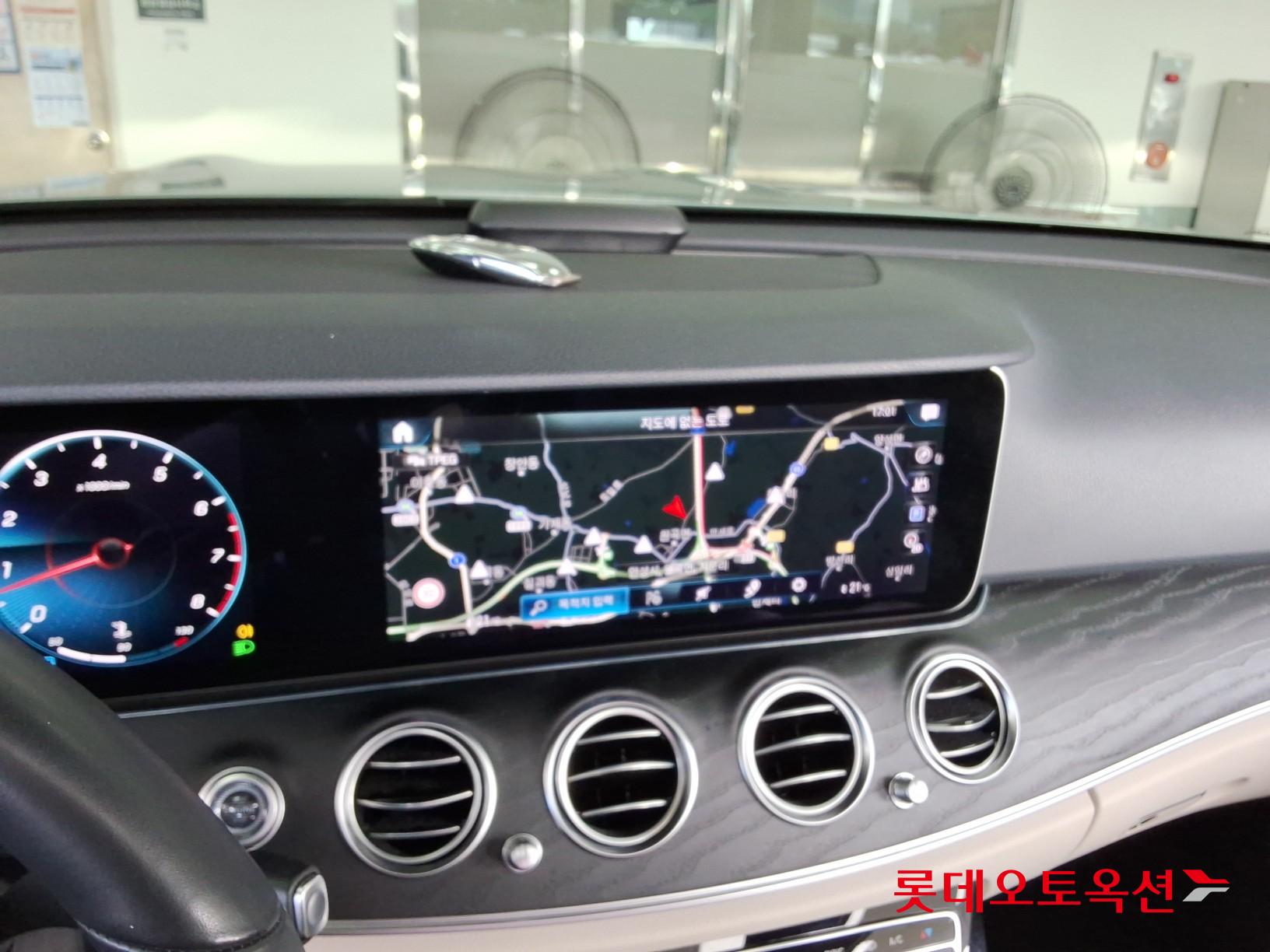 2022 - mercedes-benz e250