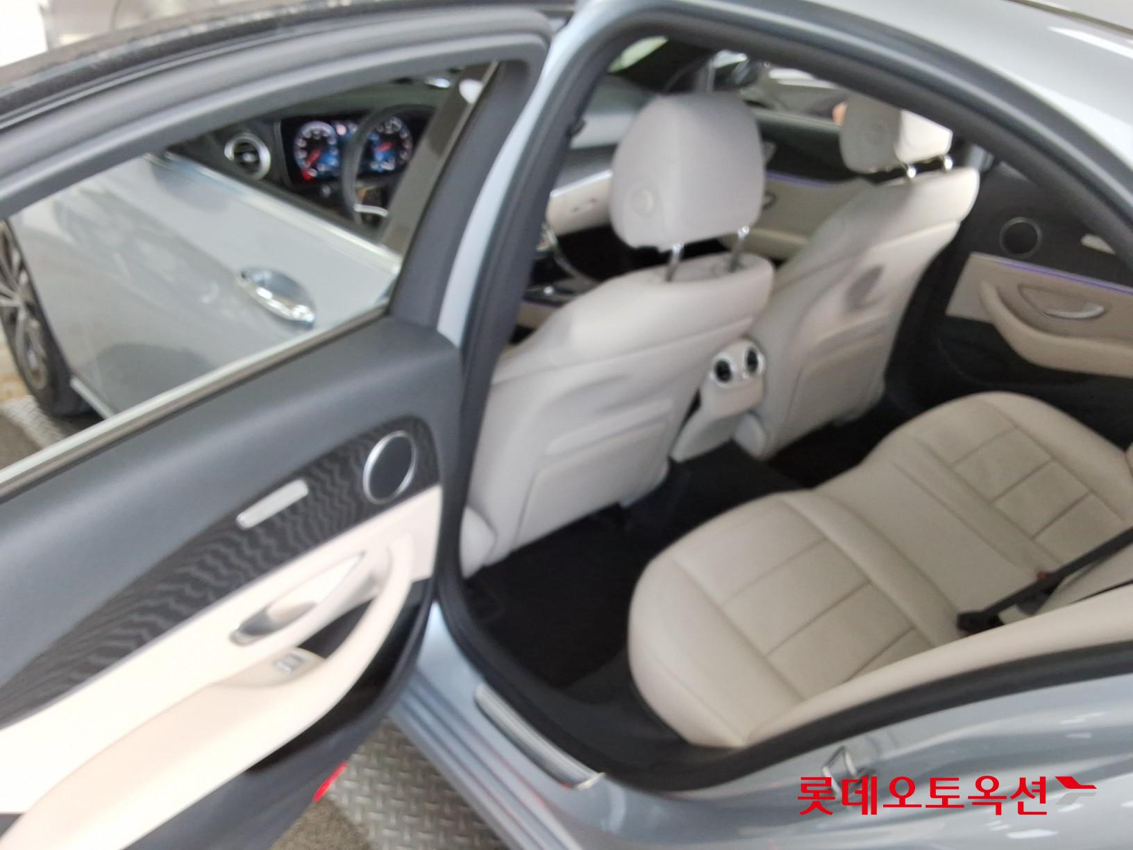 2022 - mercedes-benz e250