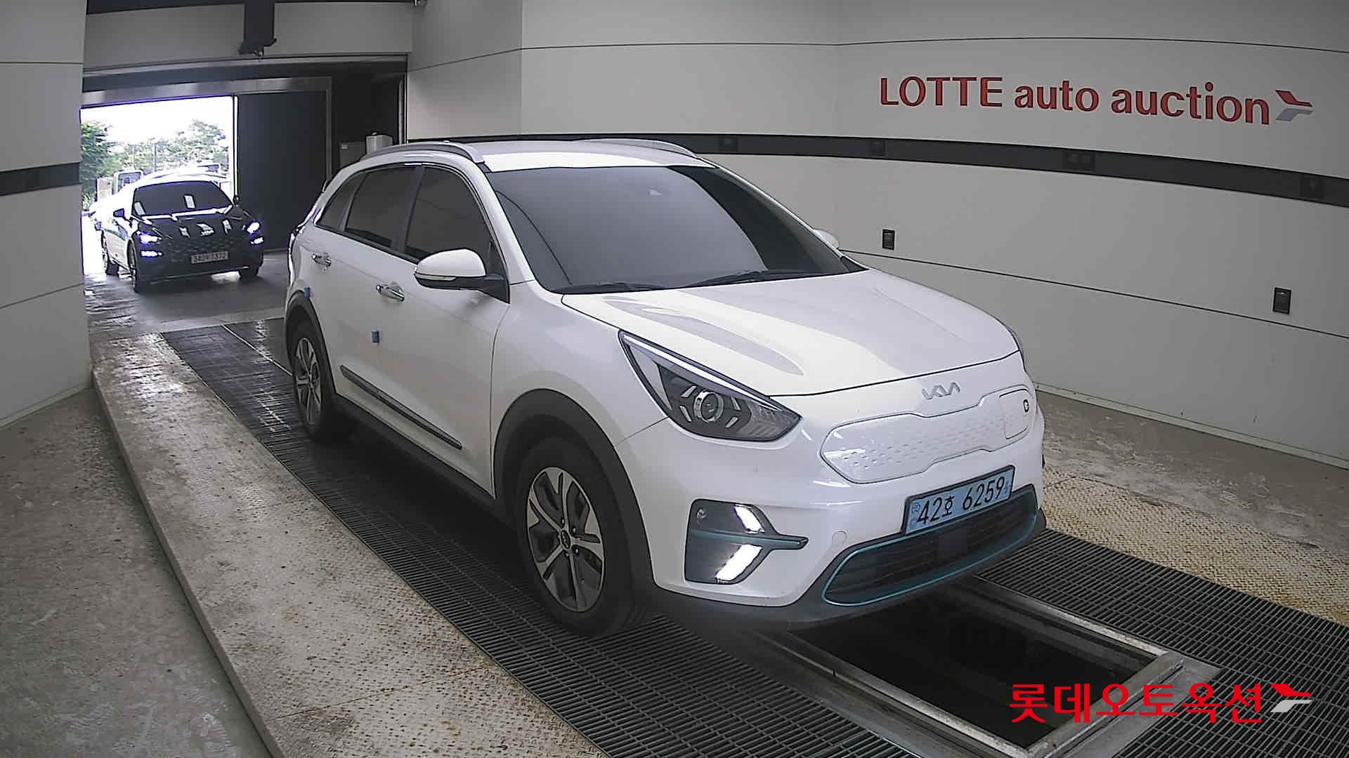 2022 - kia niro
