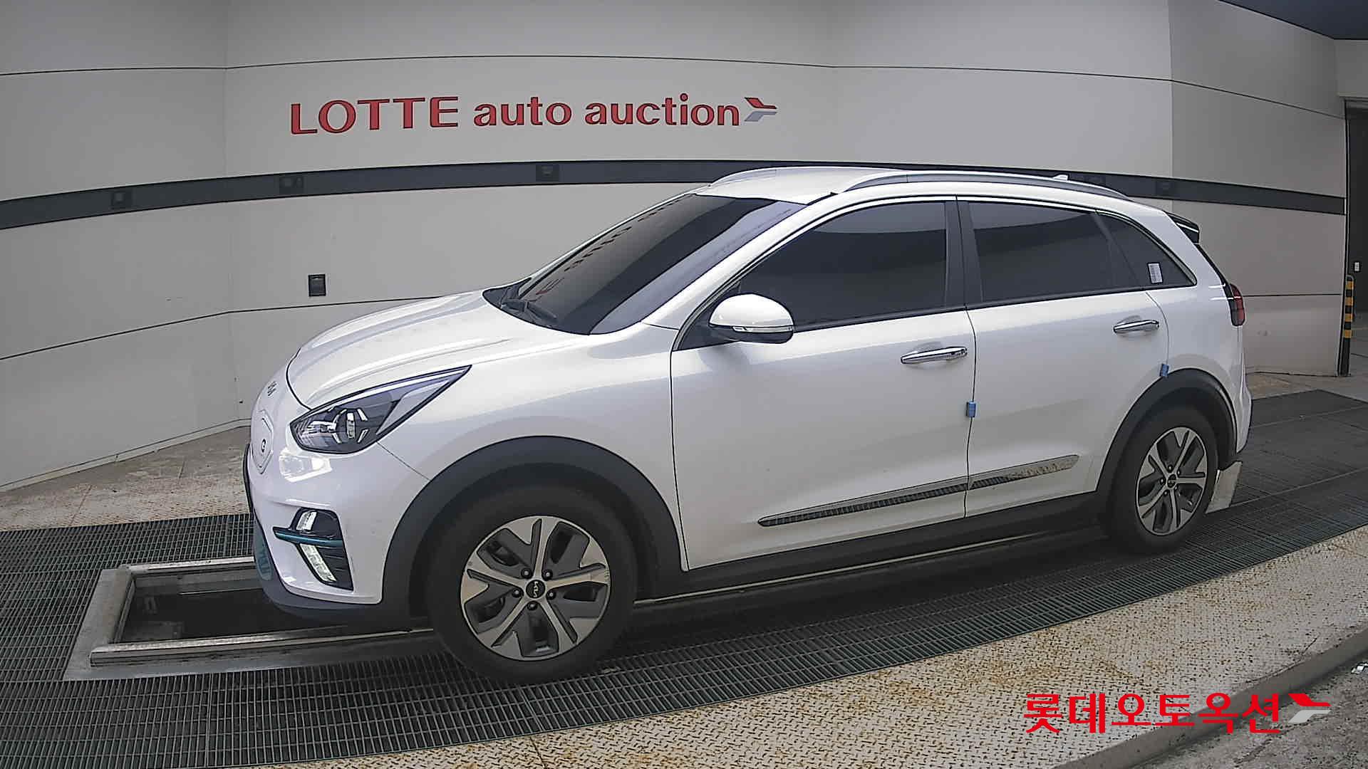 2022 - kia niro