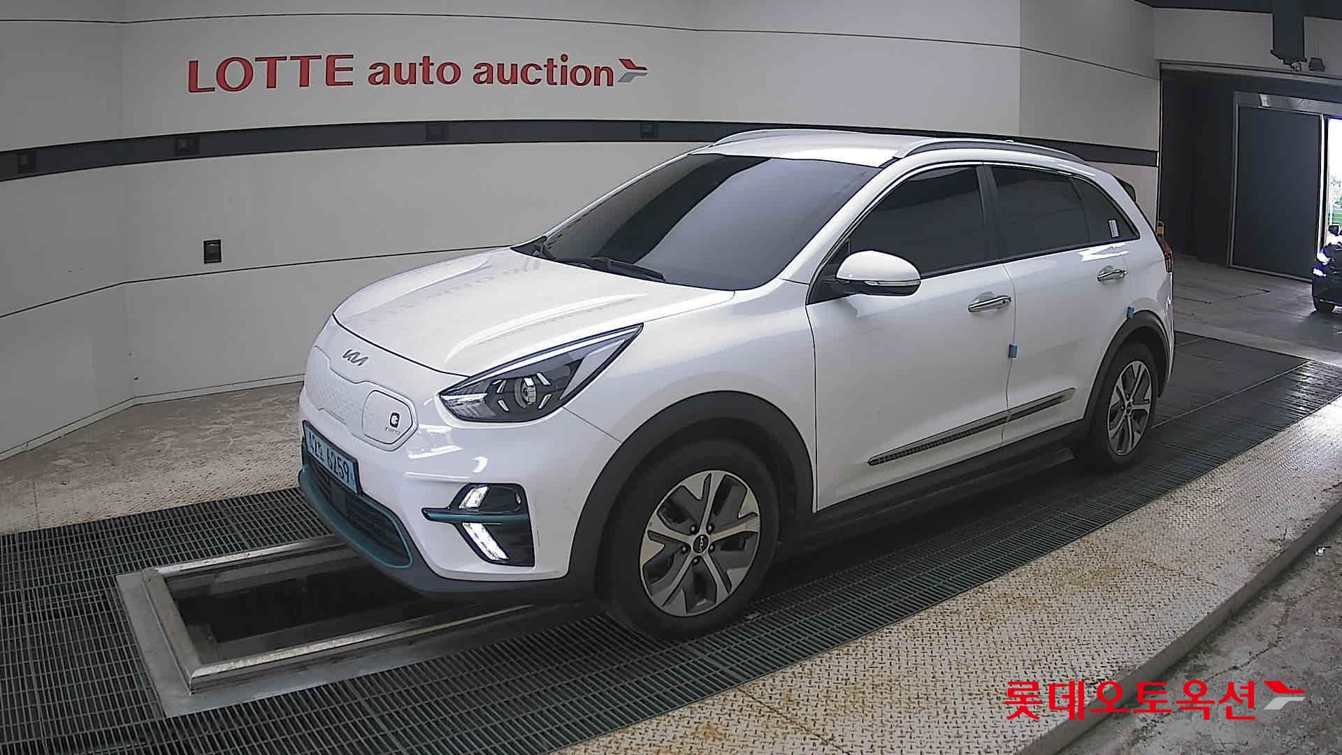 2022 - kia niro