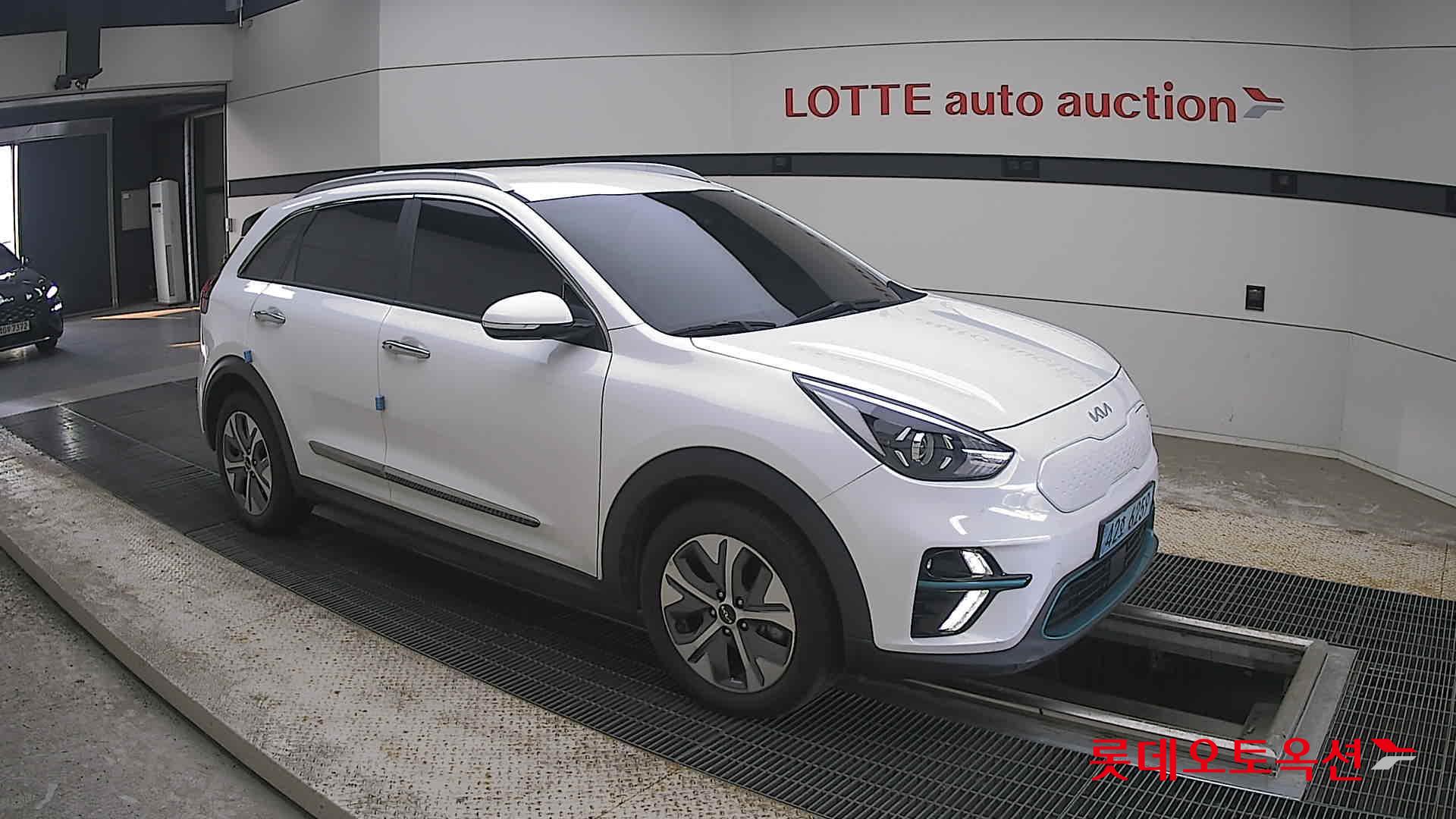 2022 - kia niro