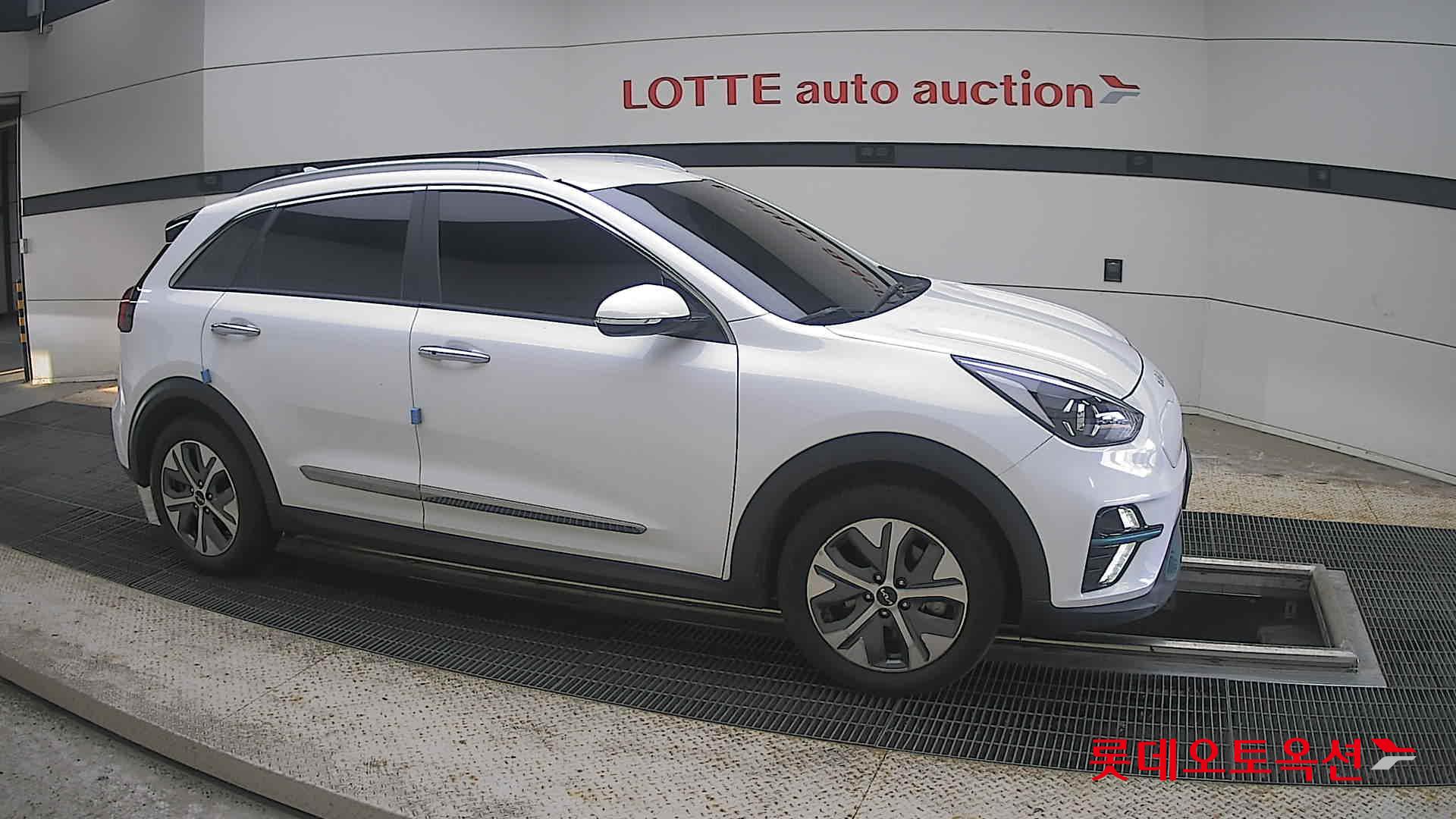 2022 - kia niro